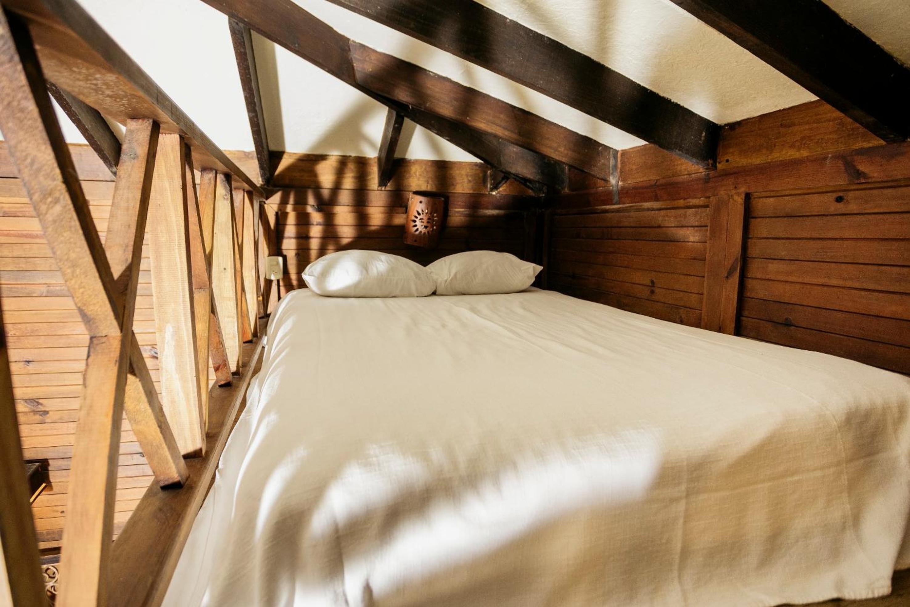 Palm Beach Bungalow - 2 Double Beds