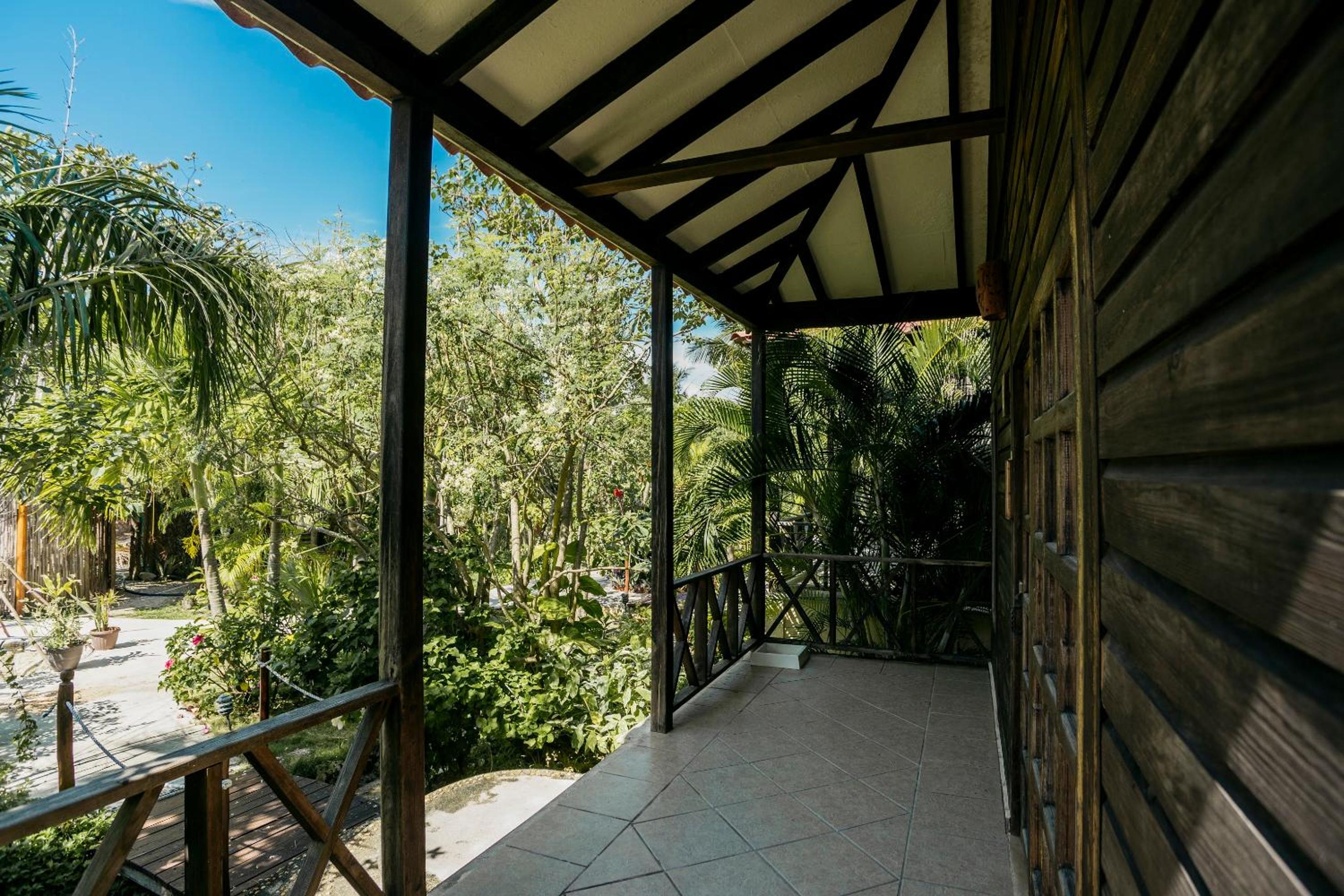 Jungle Experience Bungalow - 2 Double Beds