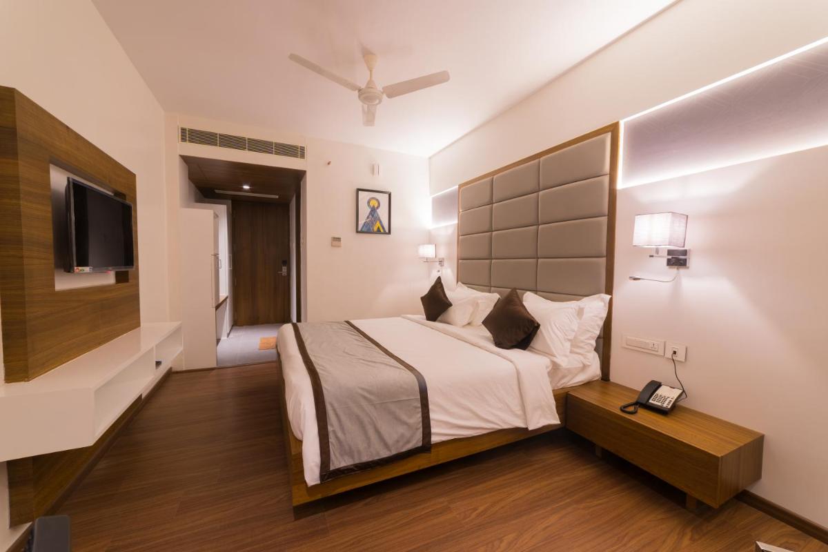 Standard Double Room - Photo 1