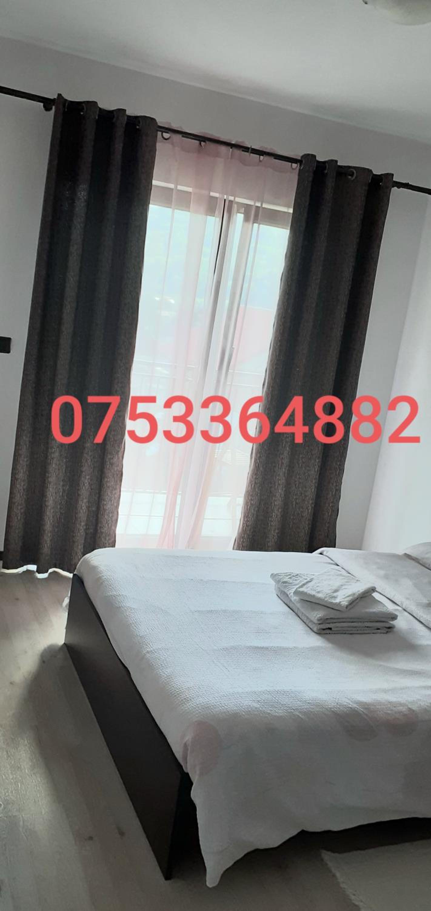 Standard Double Room - Photo 9