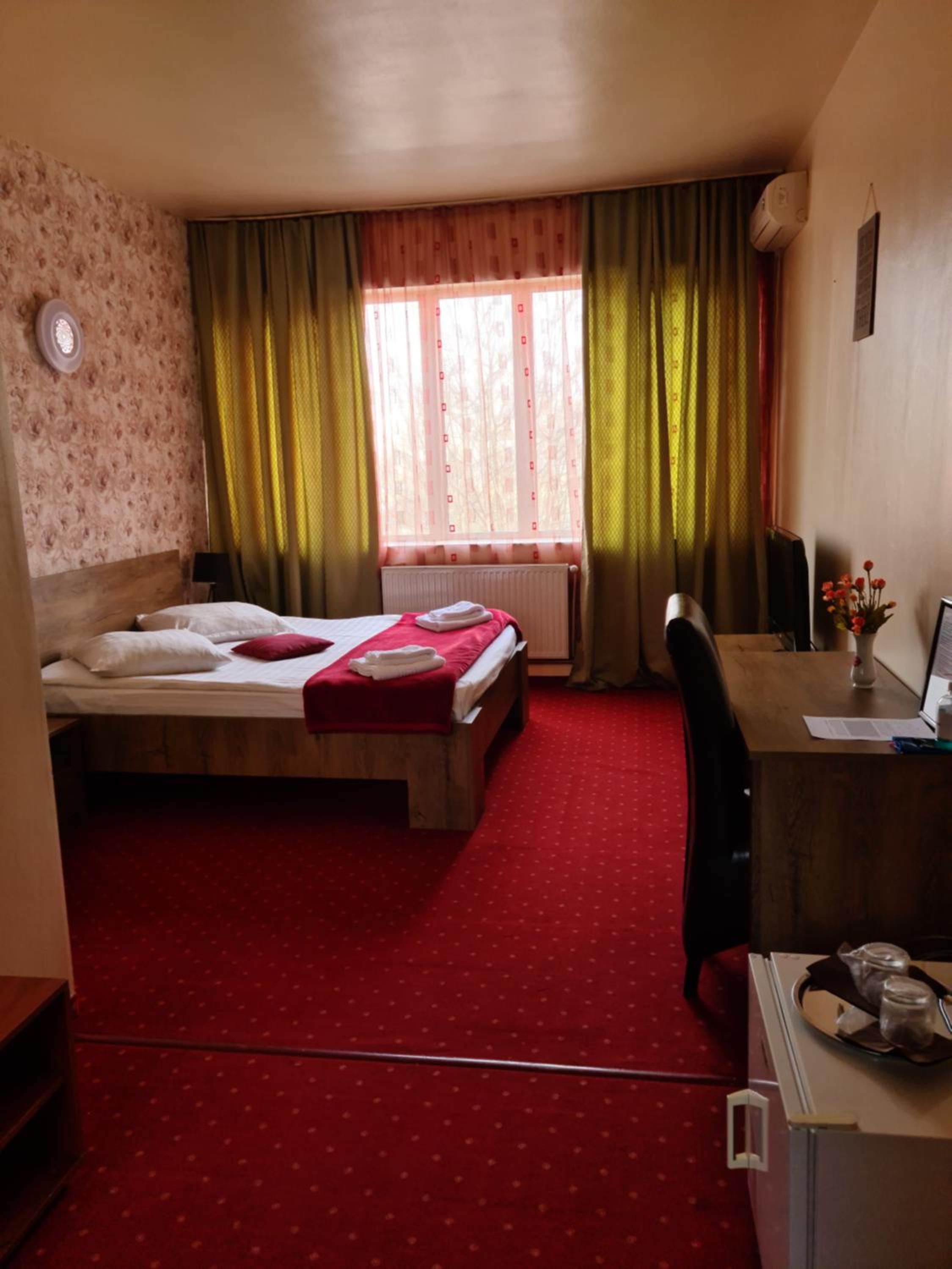 Deluxe Double Room - Photo 1