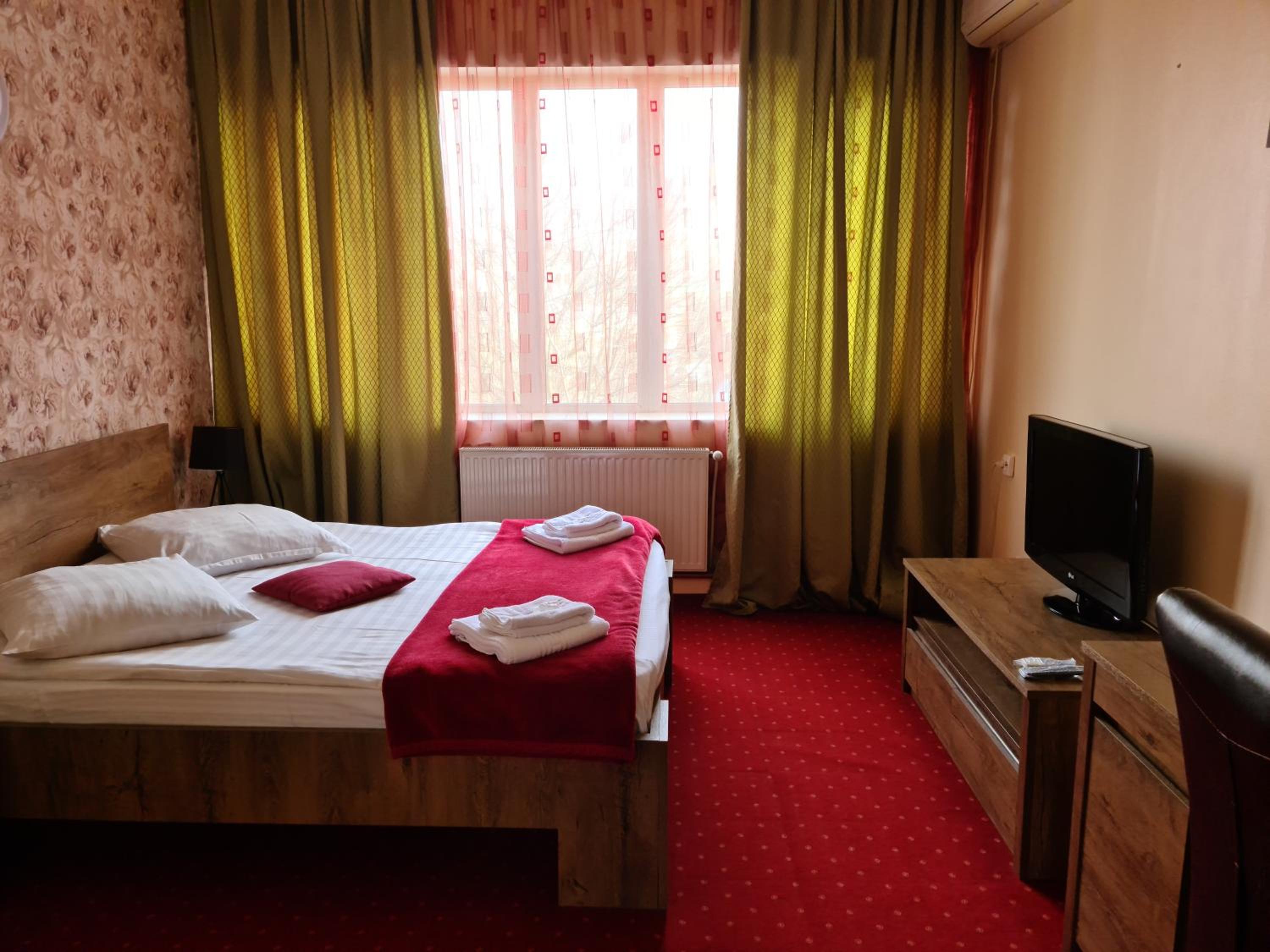Deluxe Double Room - Photo 3