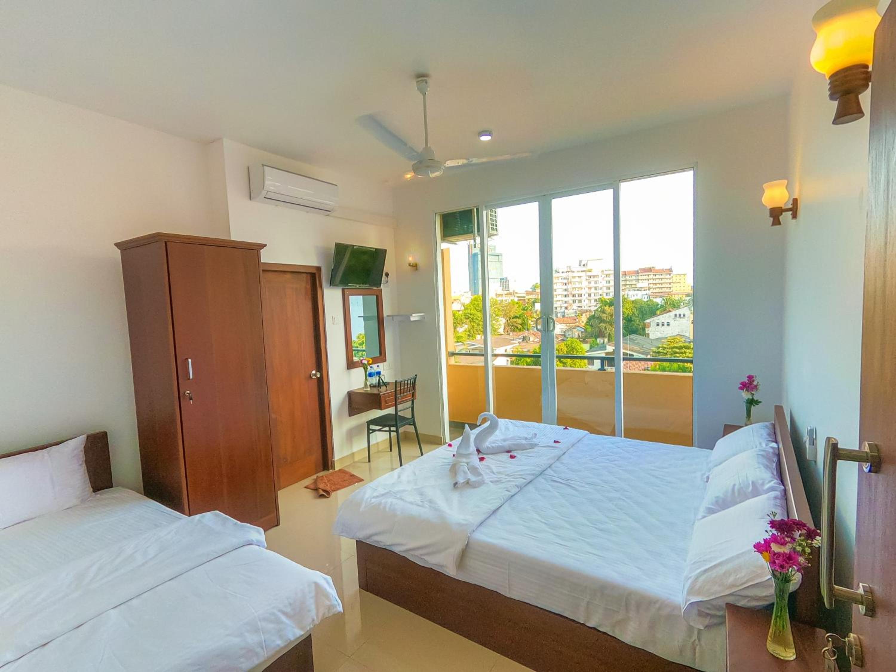 Triple Room with Balcony photo 1