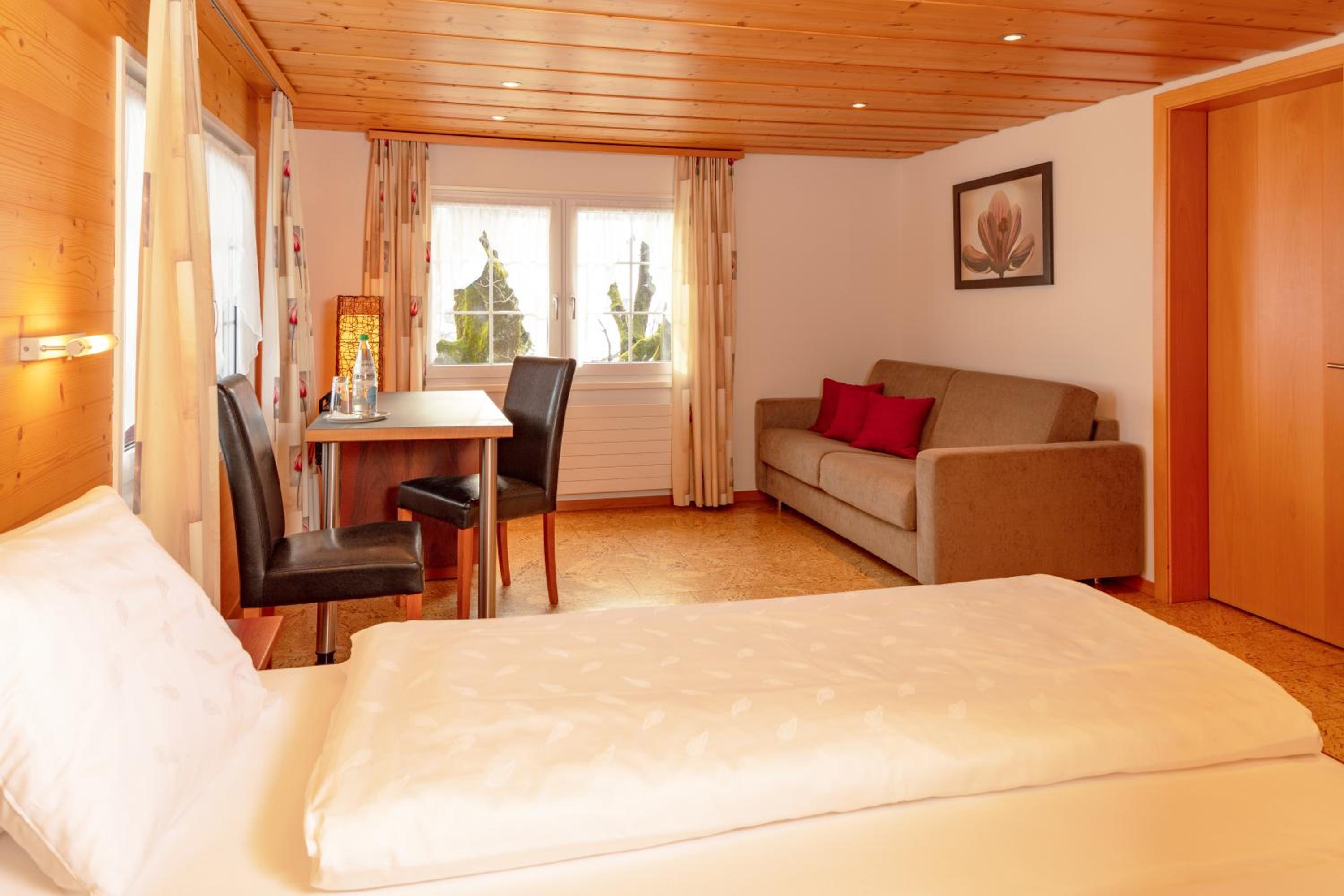 Double Room with View - Photo 1