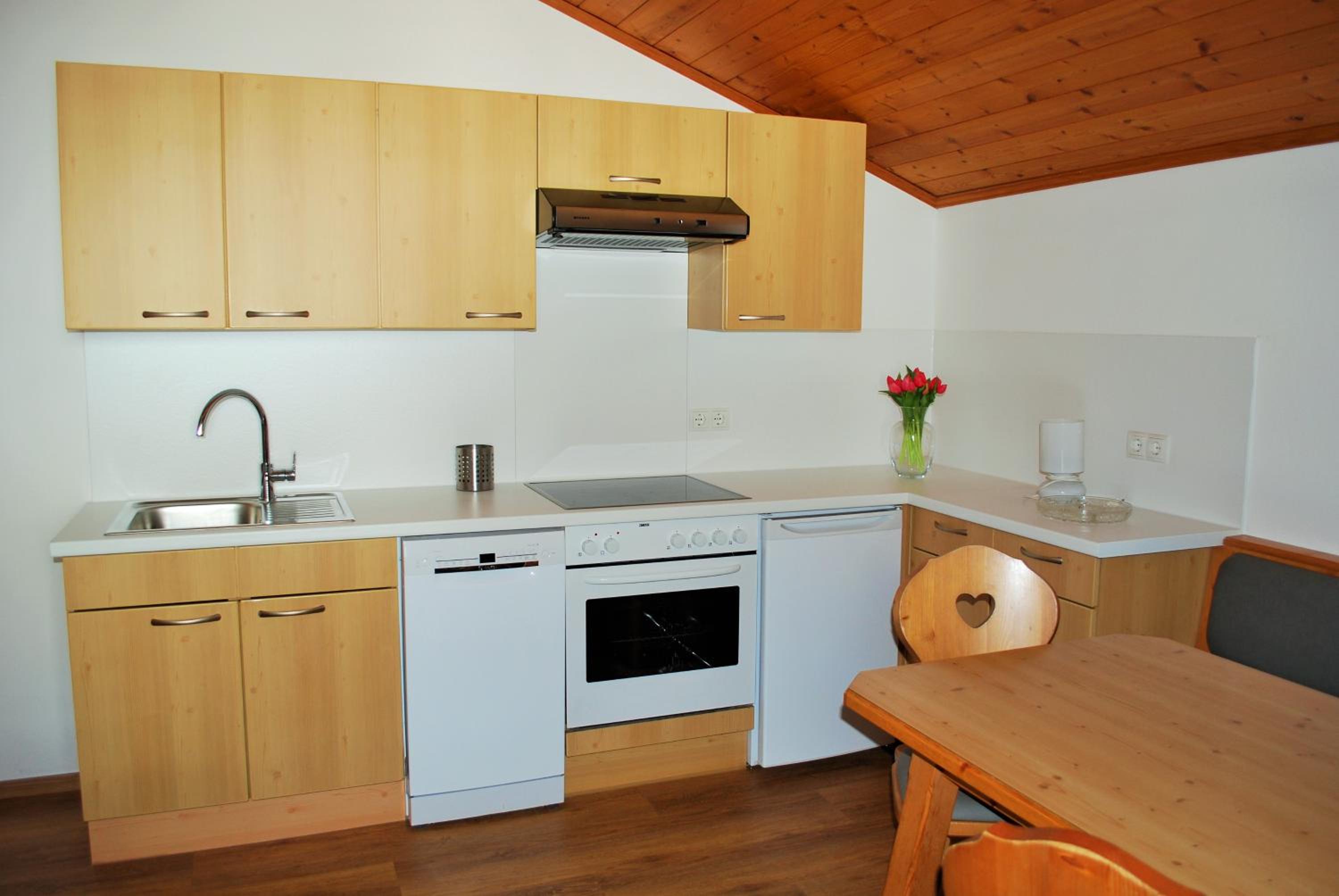 Two-Bedroom Apartment - Photo 7