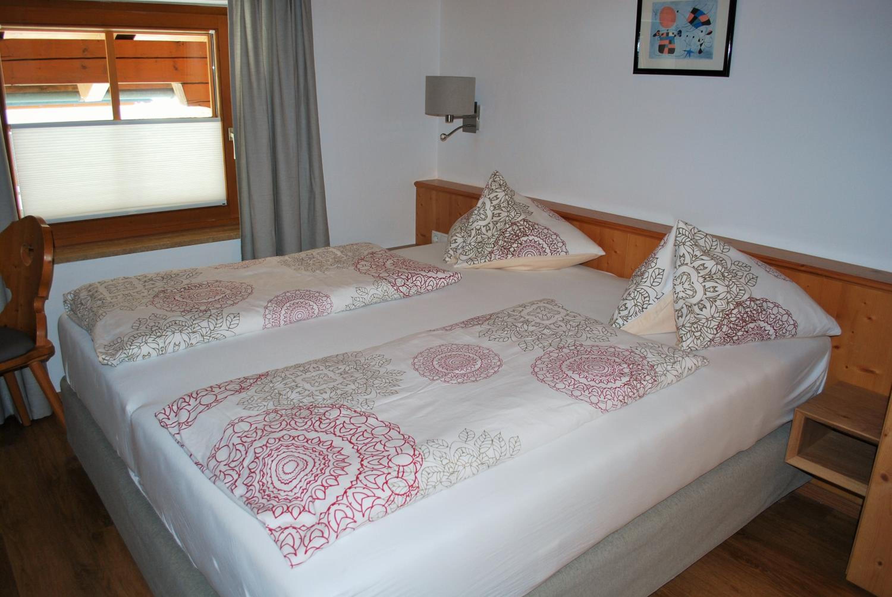 Two-Bedroom Apartment - Photo 5