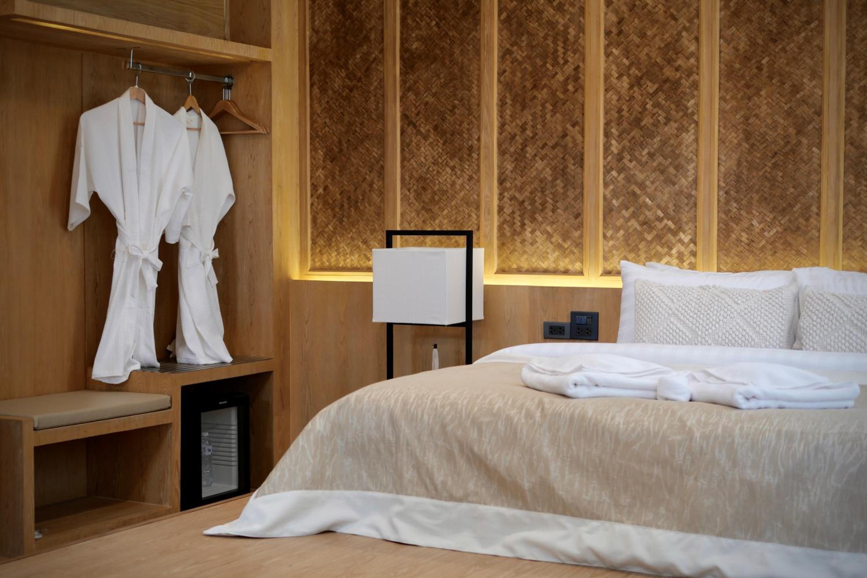 Double Room with Garden View - Photo 5