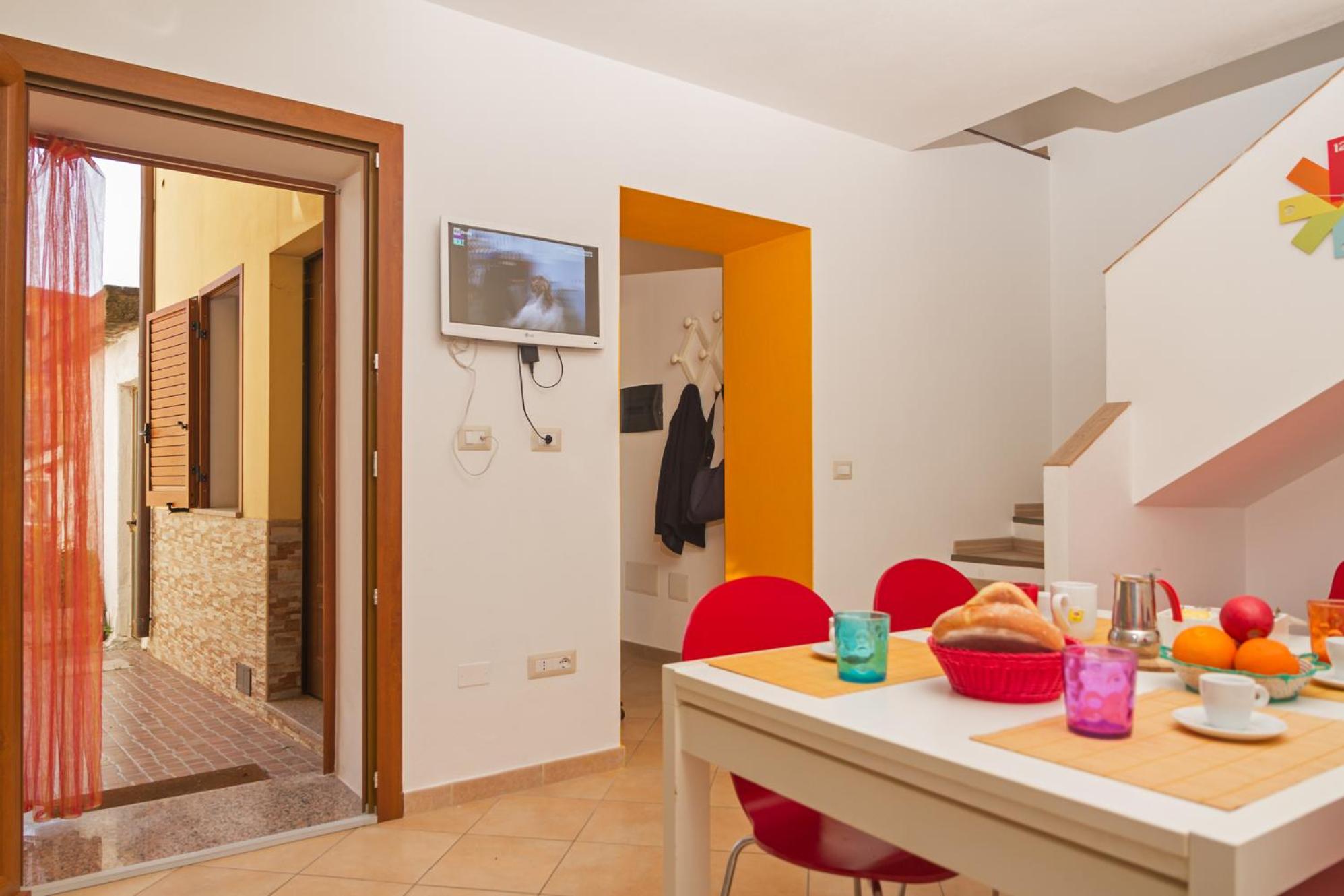 Two-Bedroom House photo 2