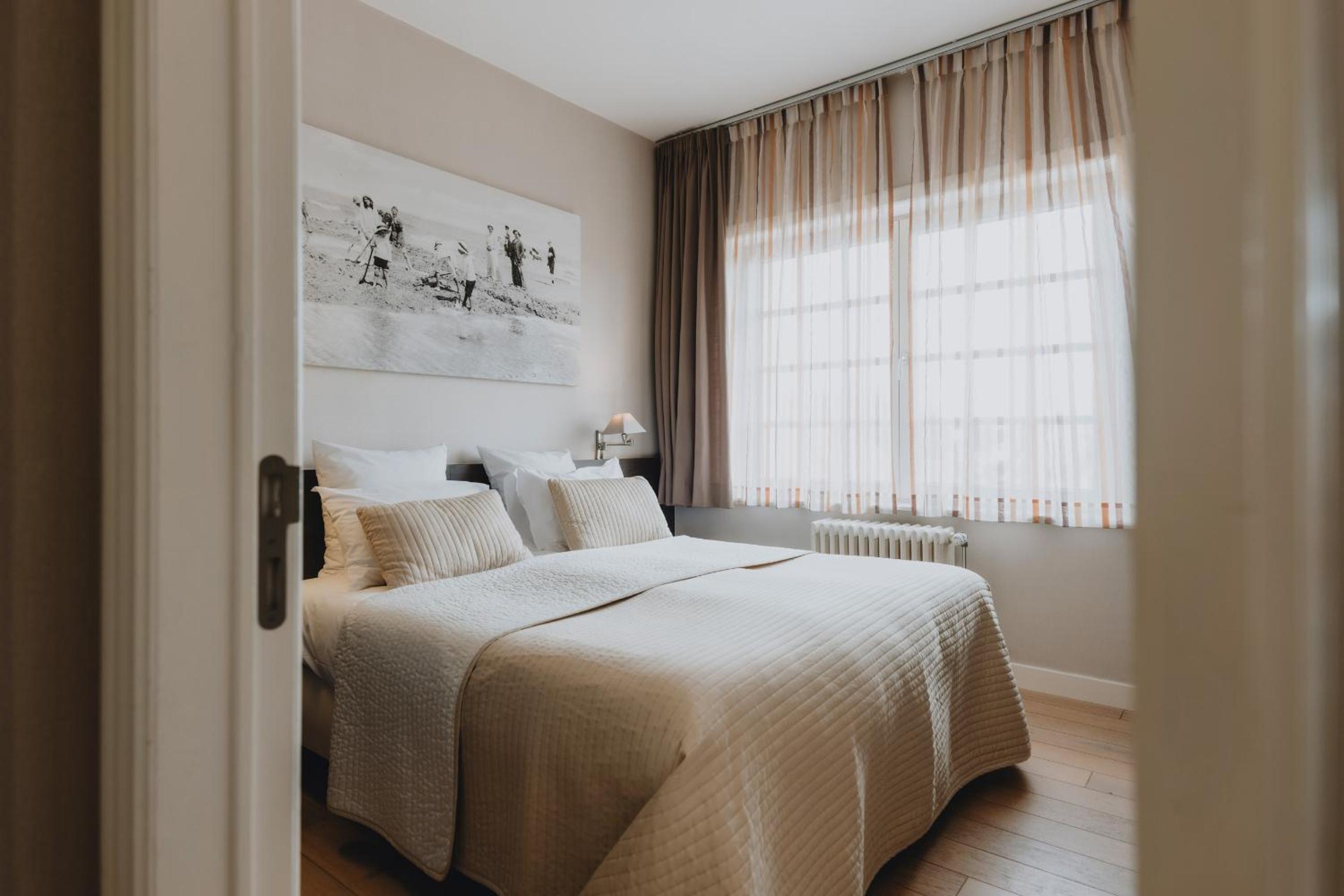 Quadruple Room (2 Adults + 2 Children) photo 2