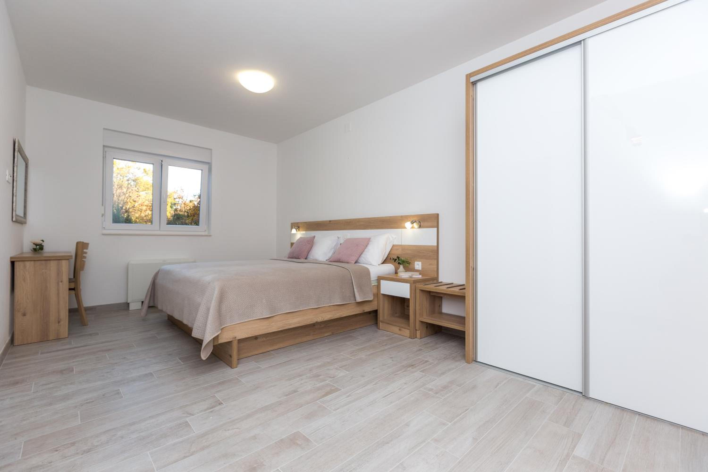 Two-Bedroom Apartment with Balcony photo 1