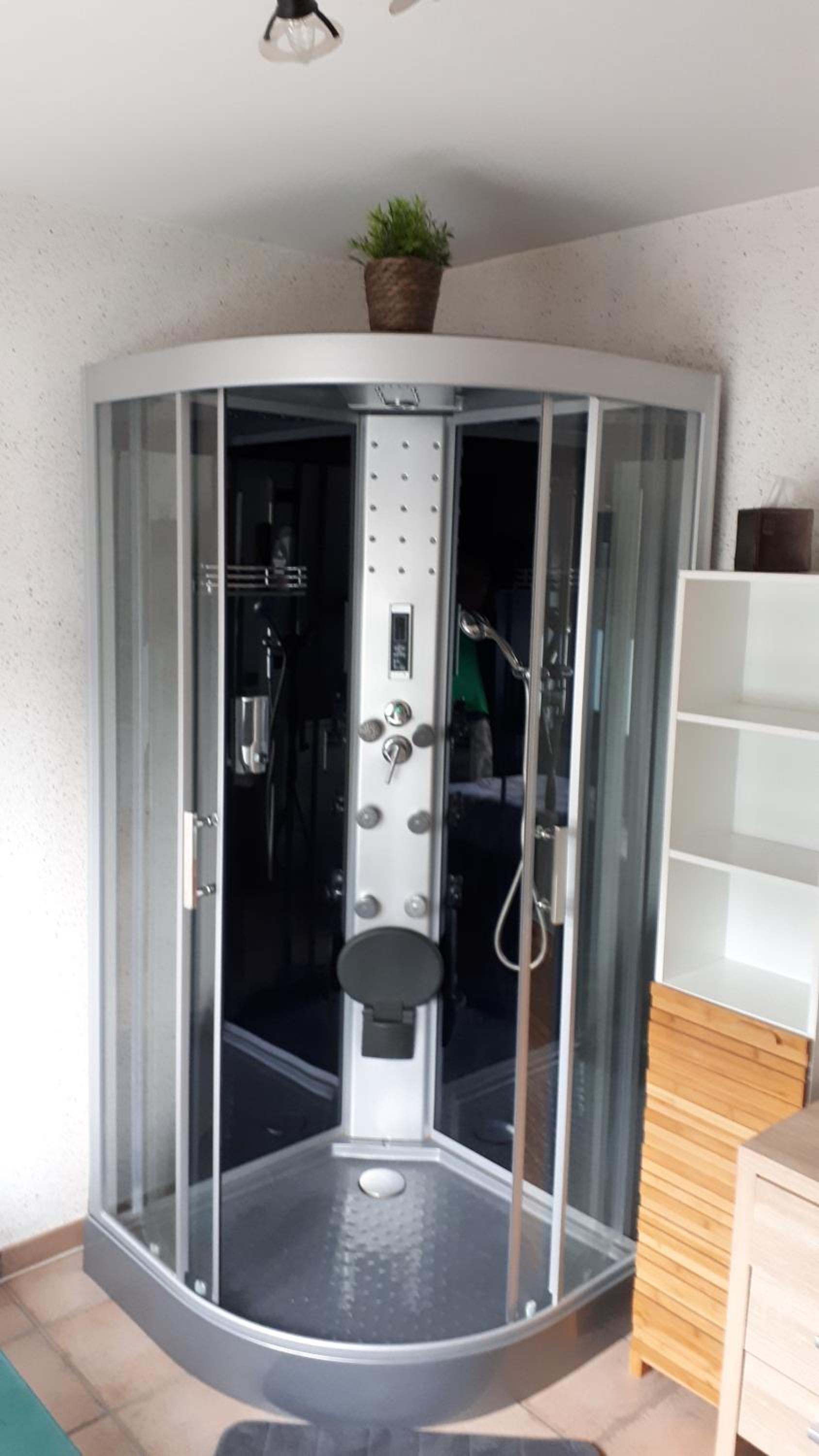 Standard Single Room with Shower photo 3
