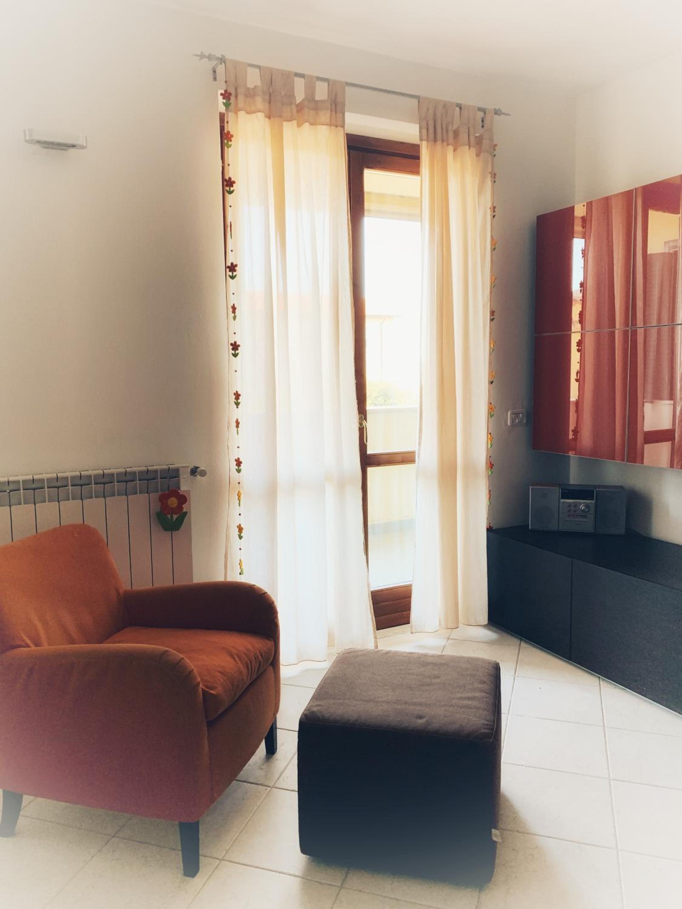 One-Bedroom House photo 1