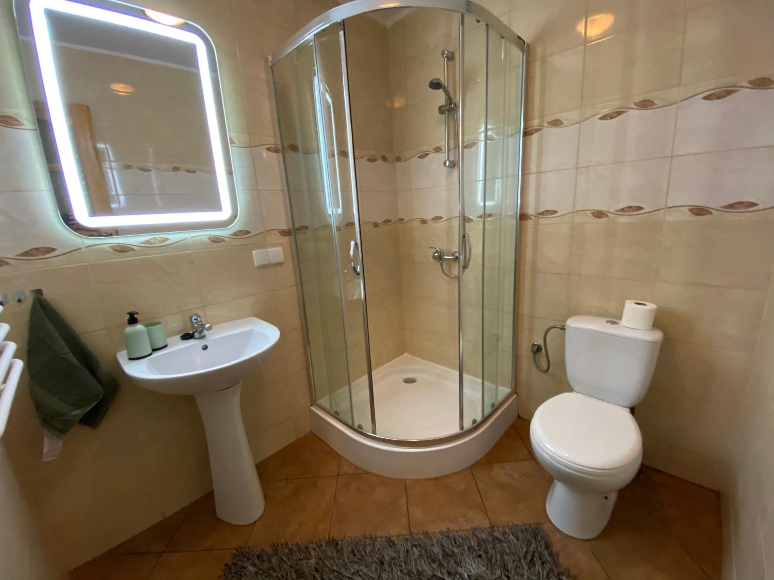 Double Room with Private Bathroom photo 2