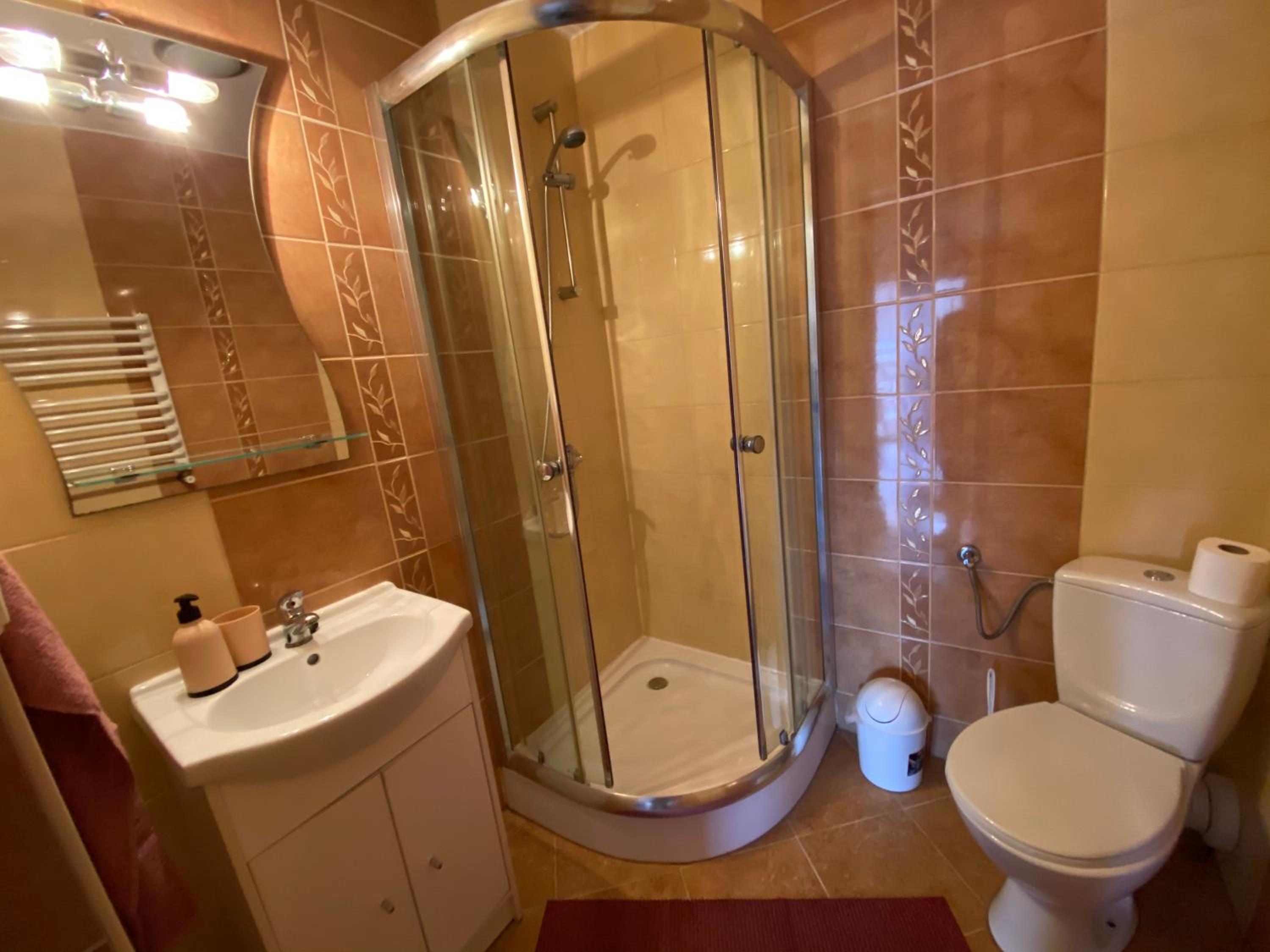 Triple Room with Private Bathroom photo 1