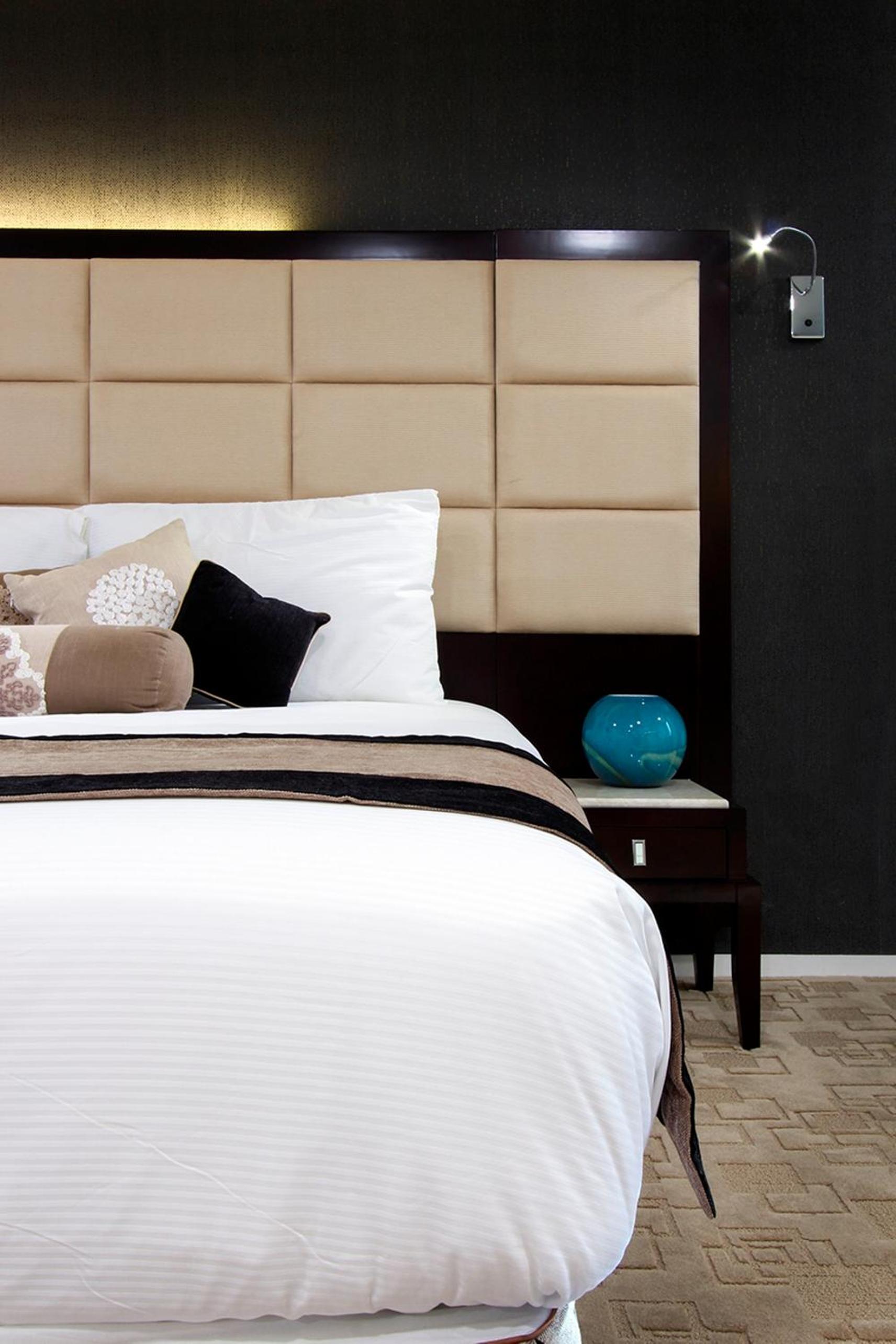 Premier King Room