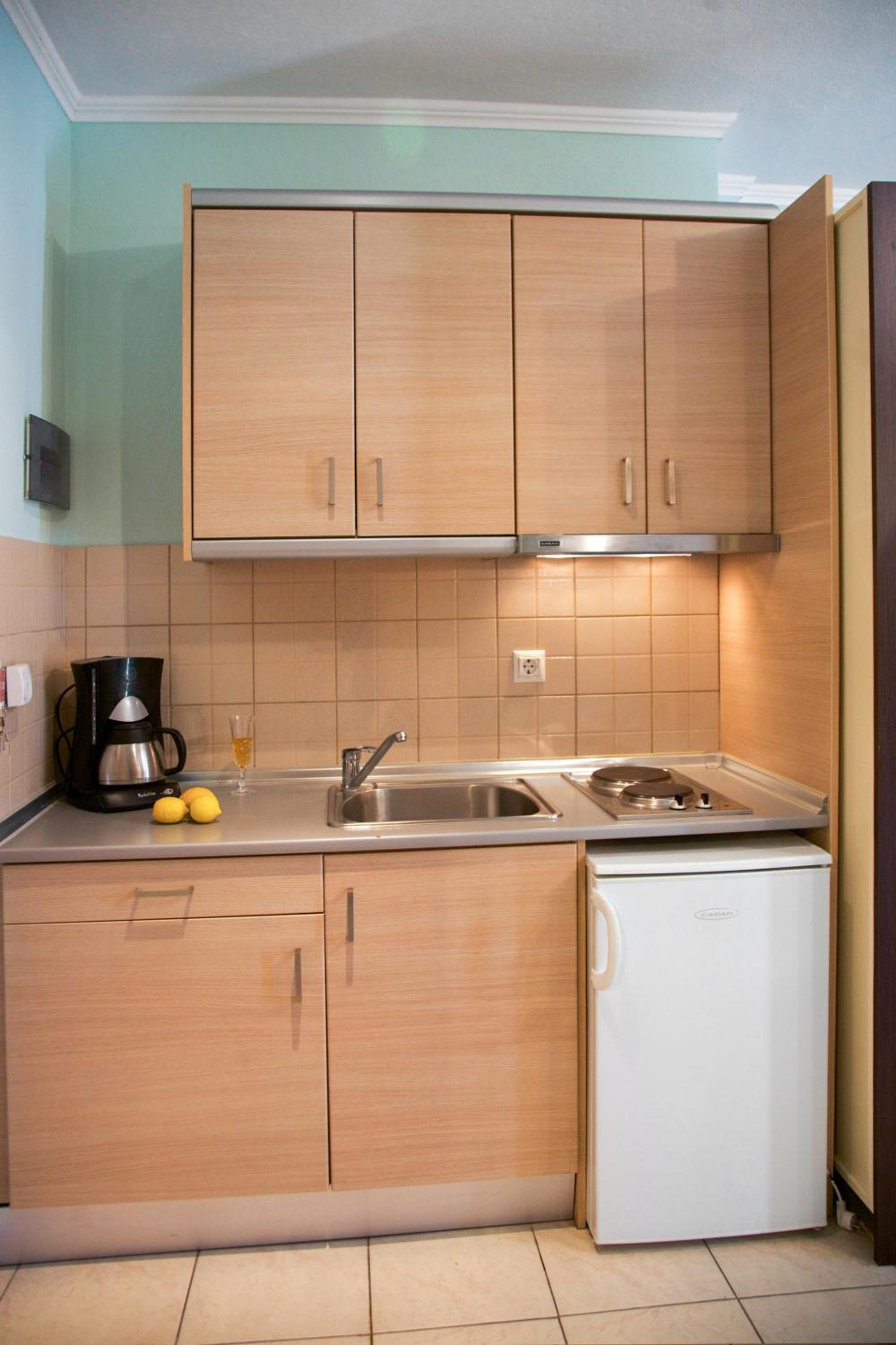 Studio (2-3 Adults) photo 2
