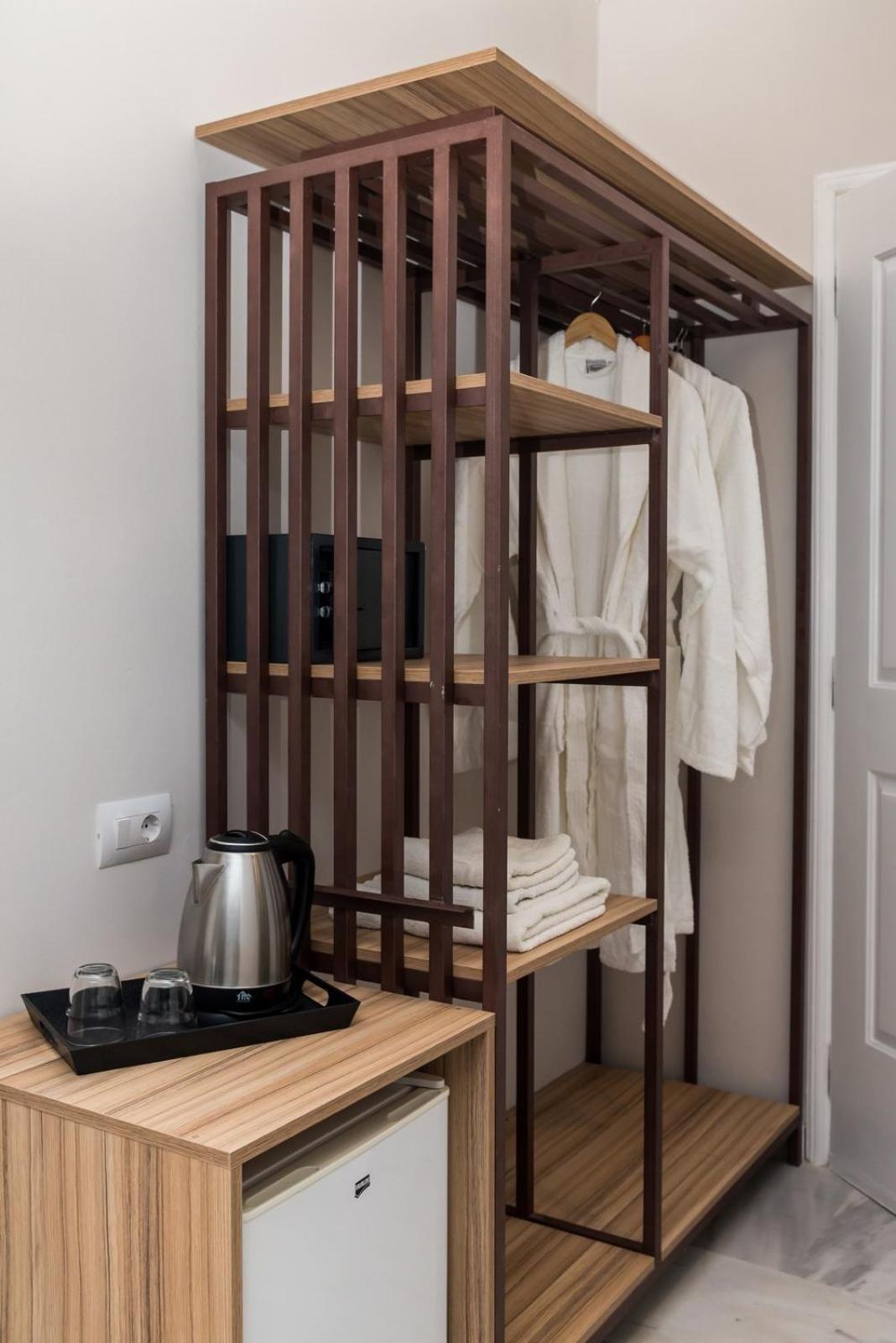 Superior Double or Twin Room - Photo 3