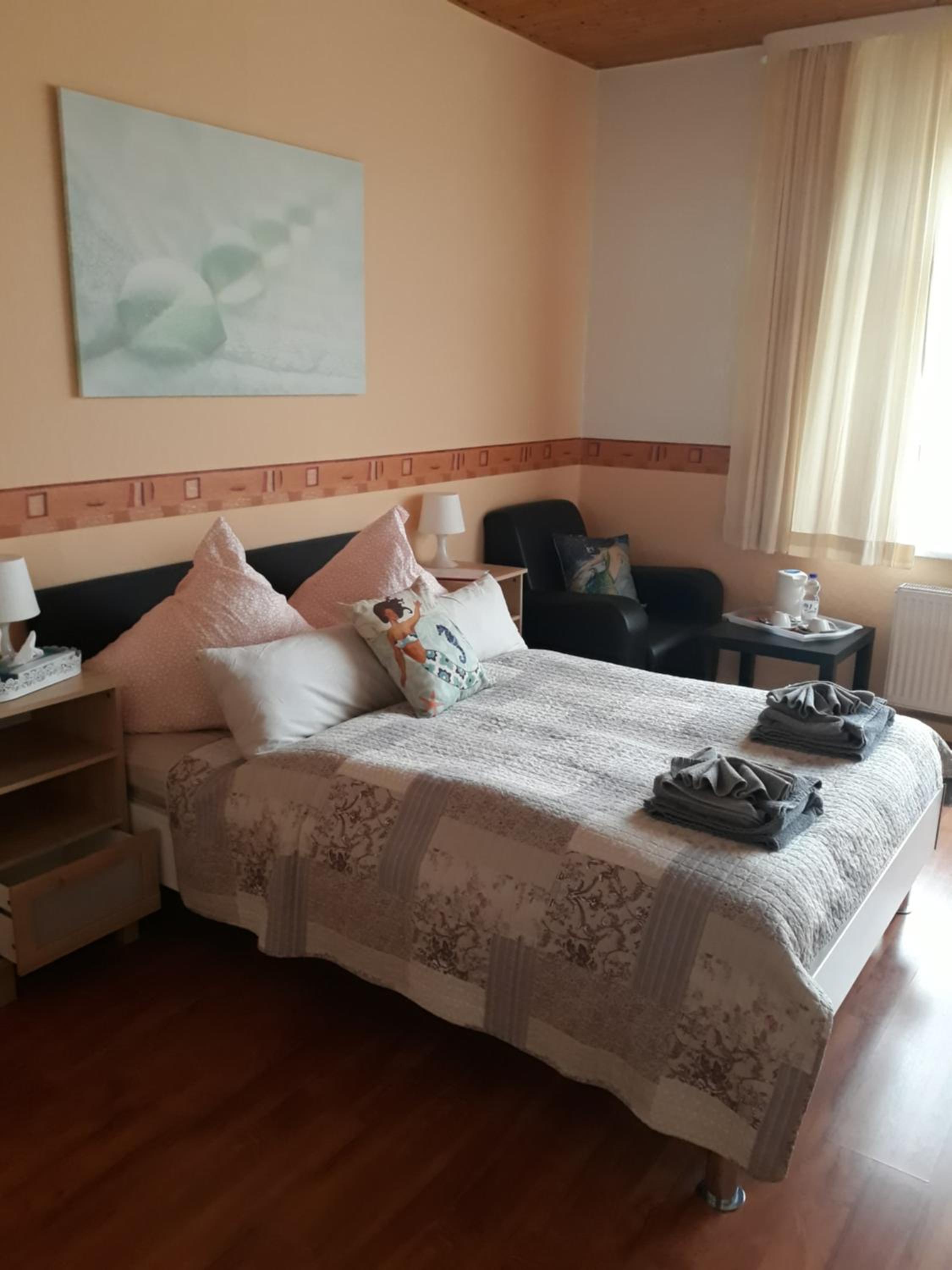 Triple Room with Private Bathroom - Photo 7