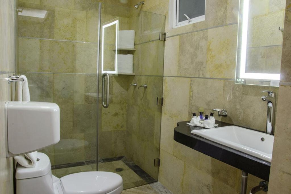Standard Twin Room photo 2