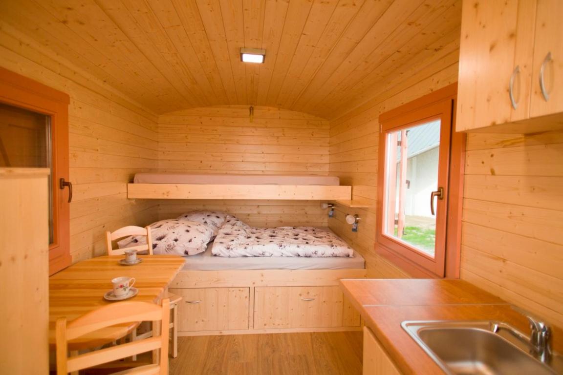 Triple Room with Shared Bathroom photo 1