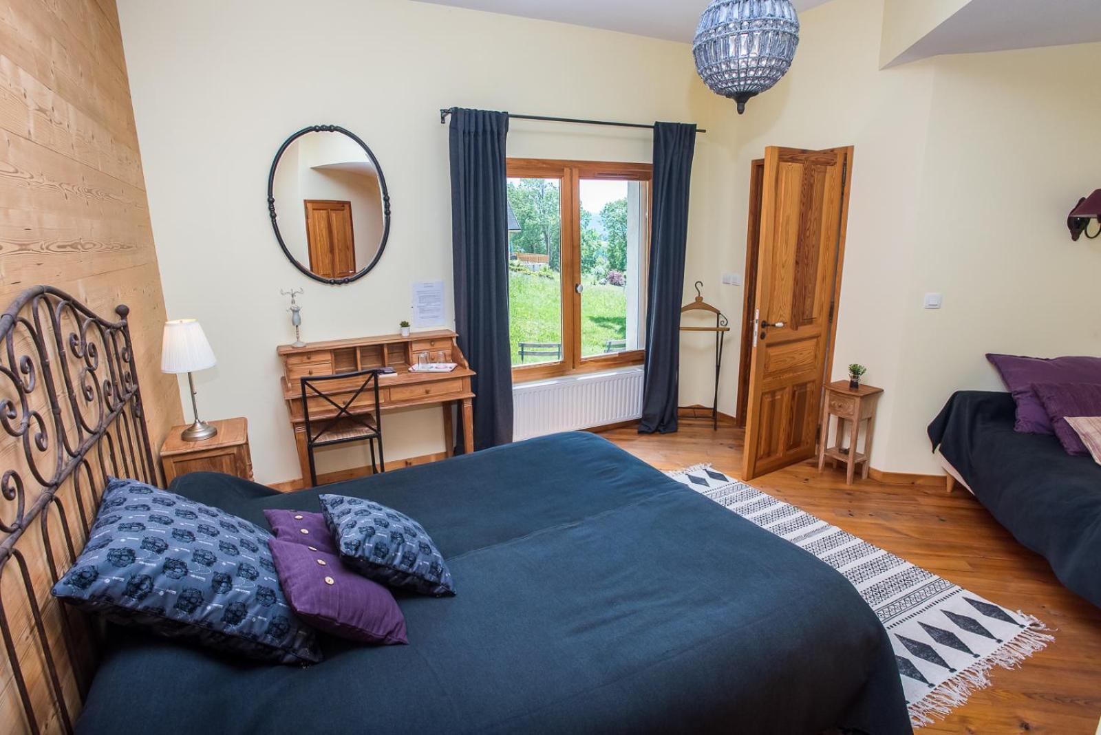 Triple Room with Mountain View photo 2