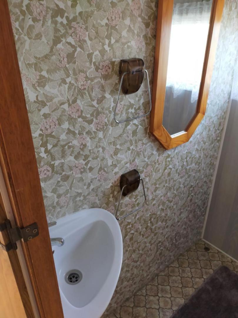 Mobile Home - Photo 23