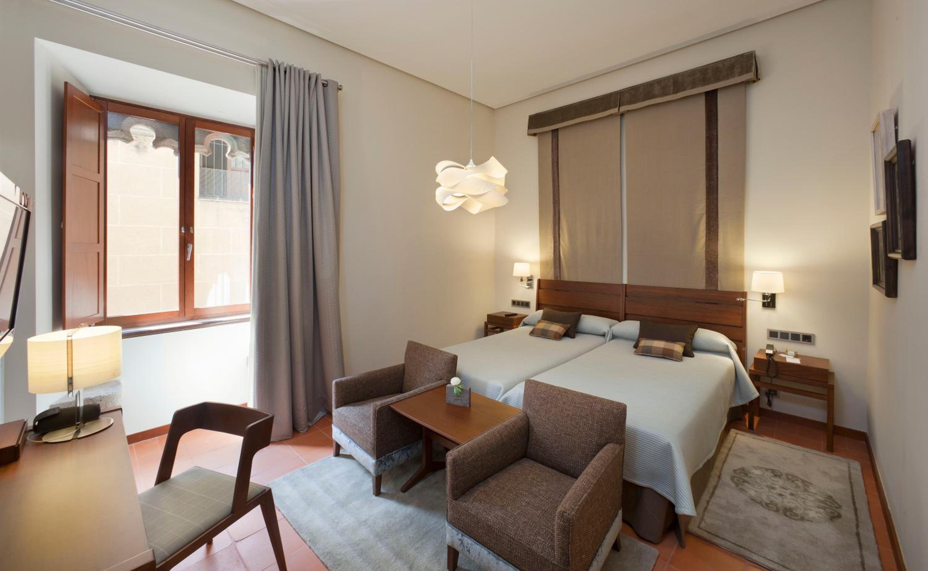 Habitación Estándar con Dos Camas Individuales
