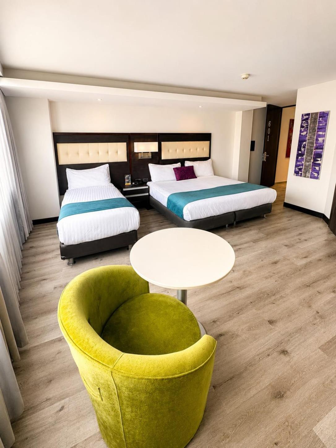 Triple Room