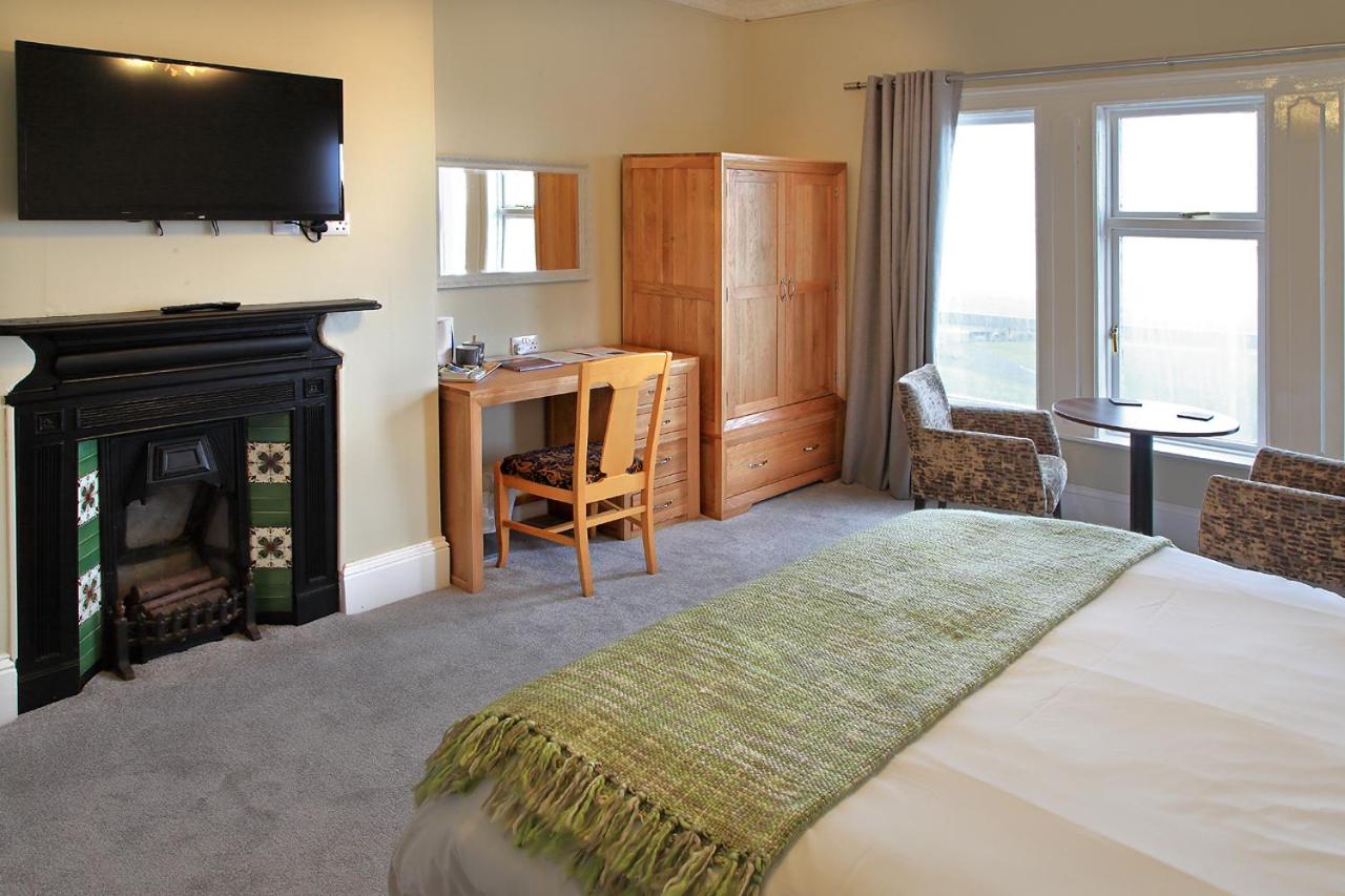 Double Room with Sea View photo 3