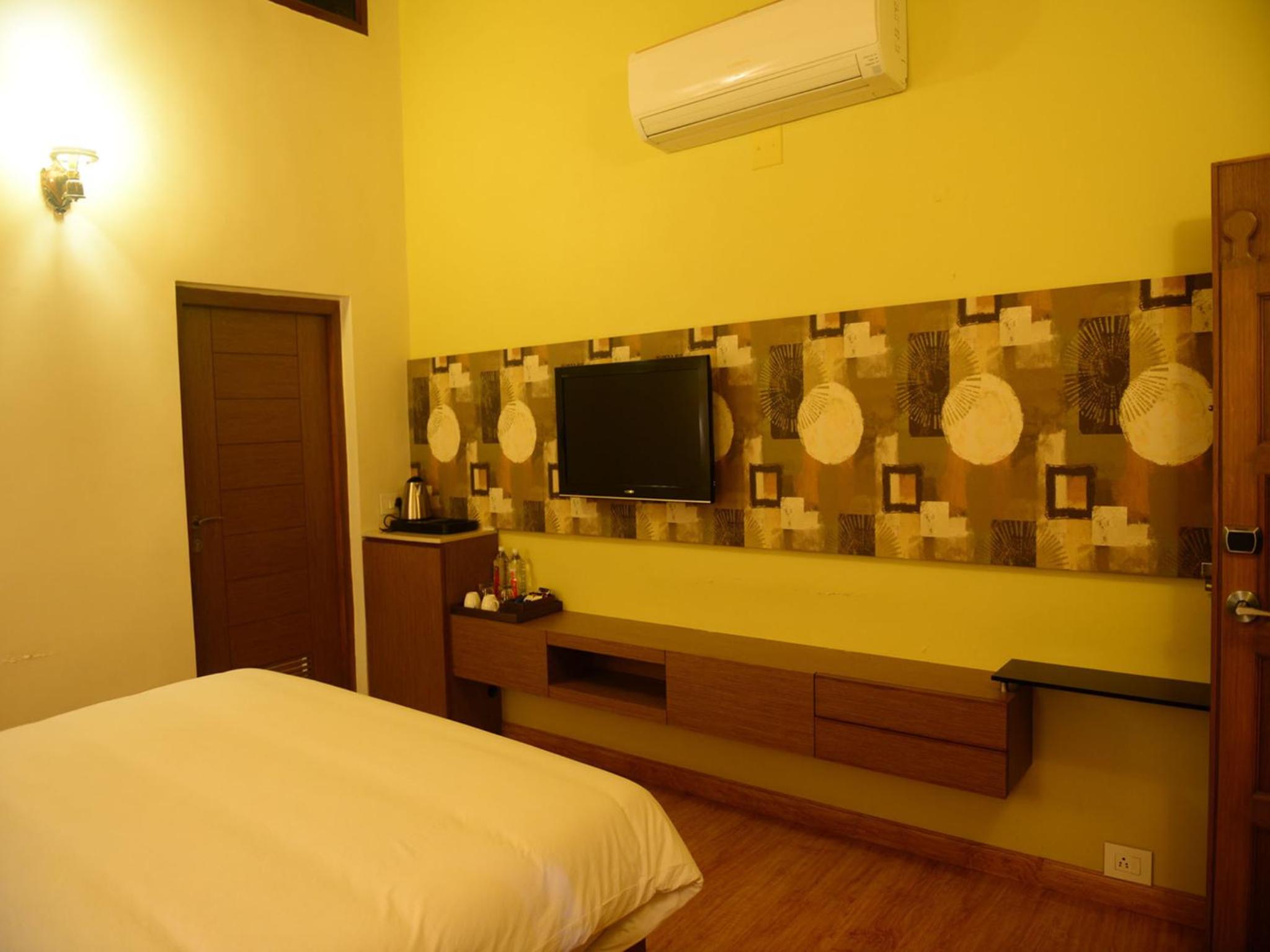 Deluxe Double Room photo 2