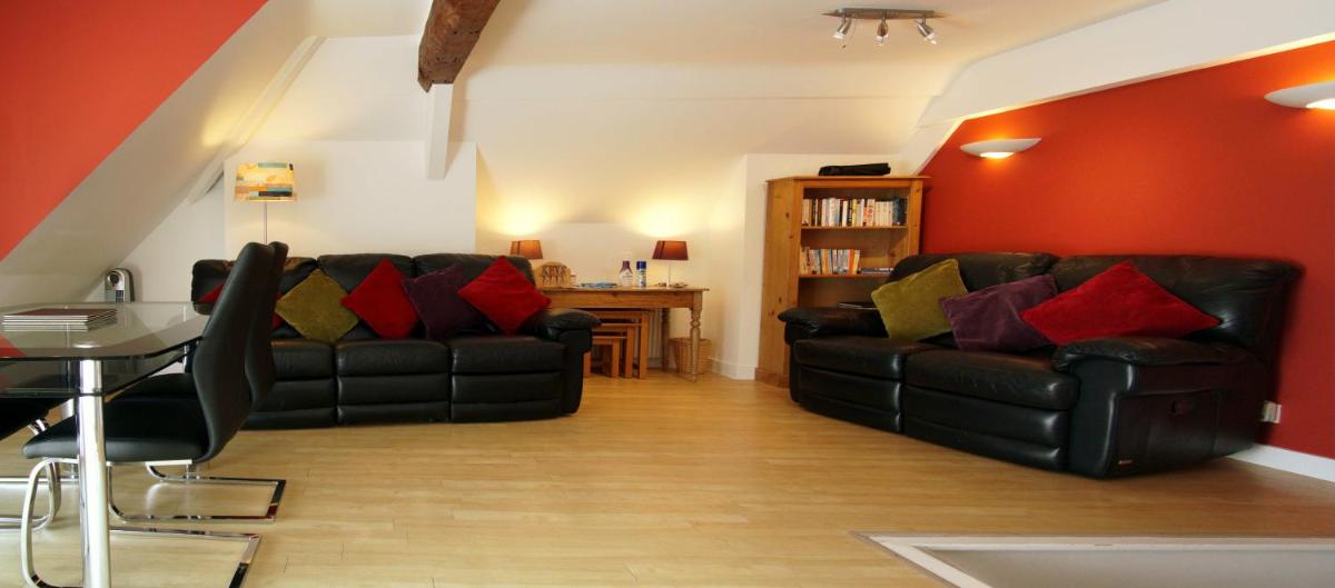 Penthouse Apartment photo 1