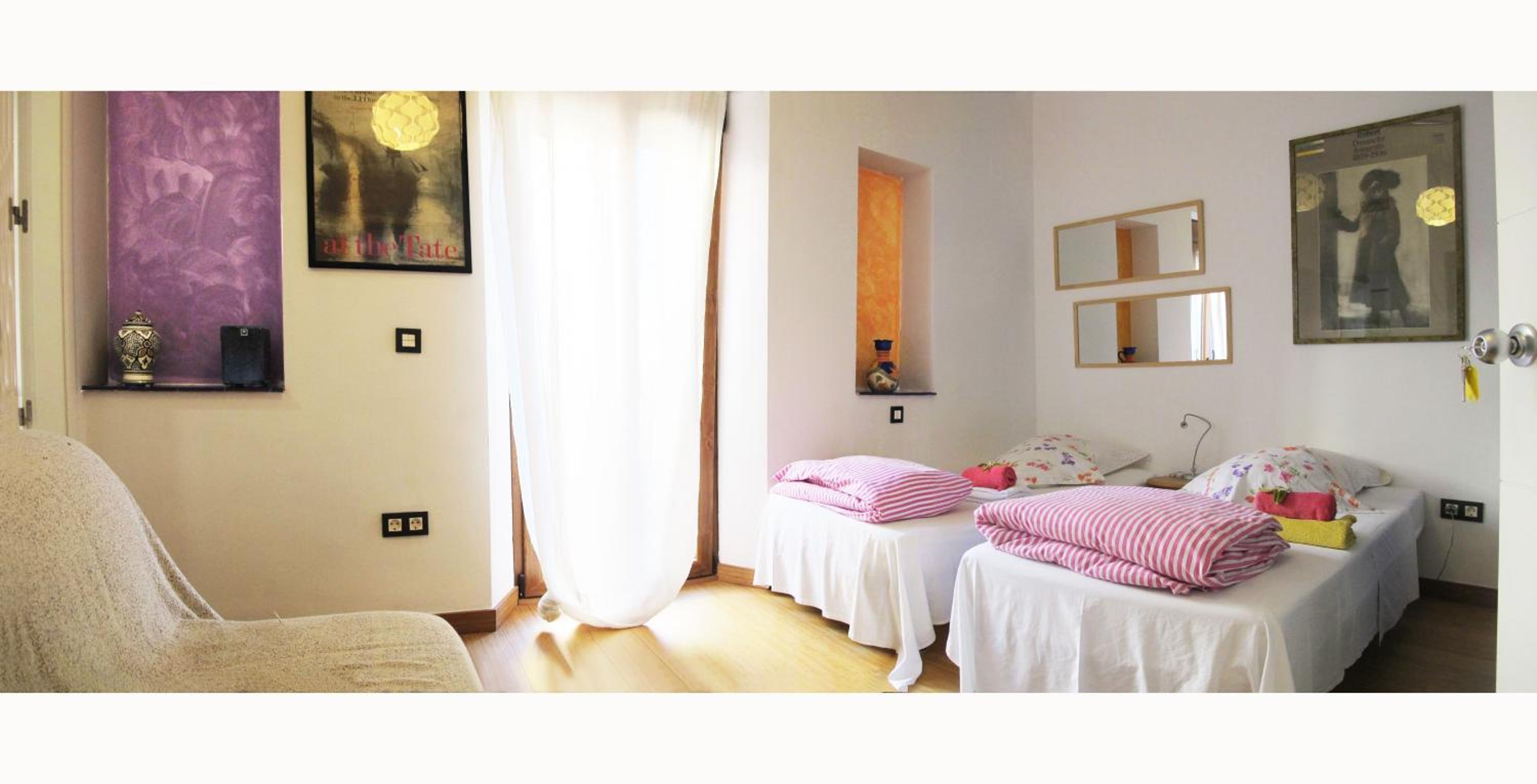 Double or Twin Room - Photo 6