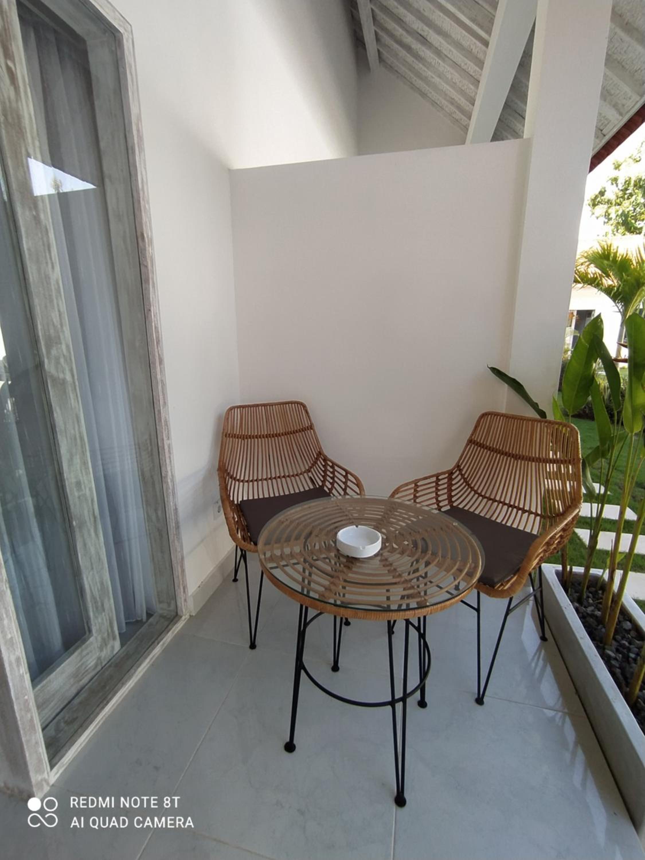 King Room with Pool View photo 3