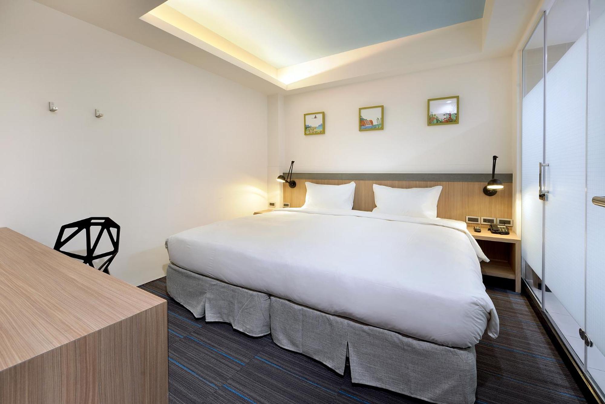 Standard Double Room - No Window