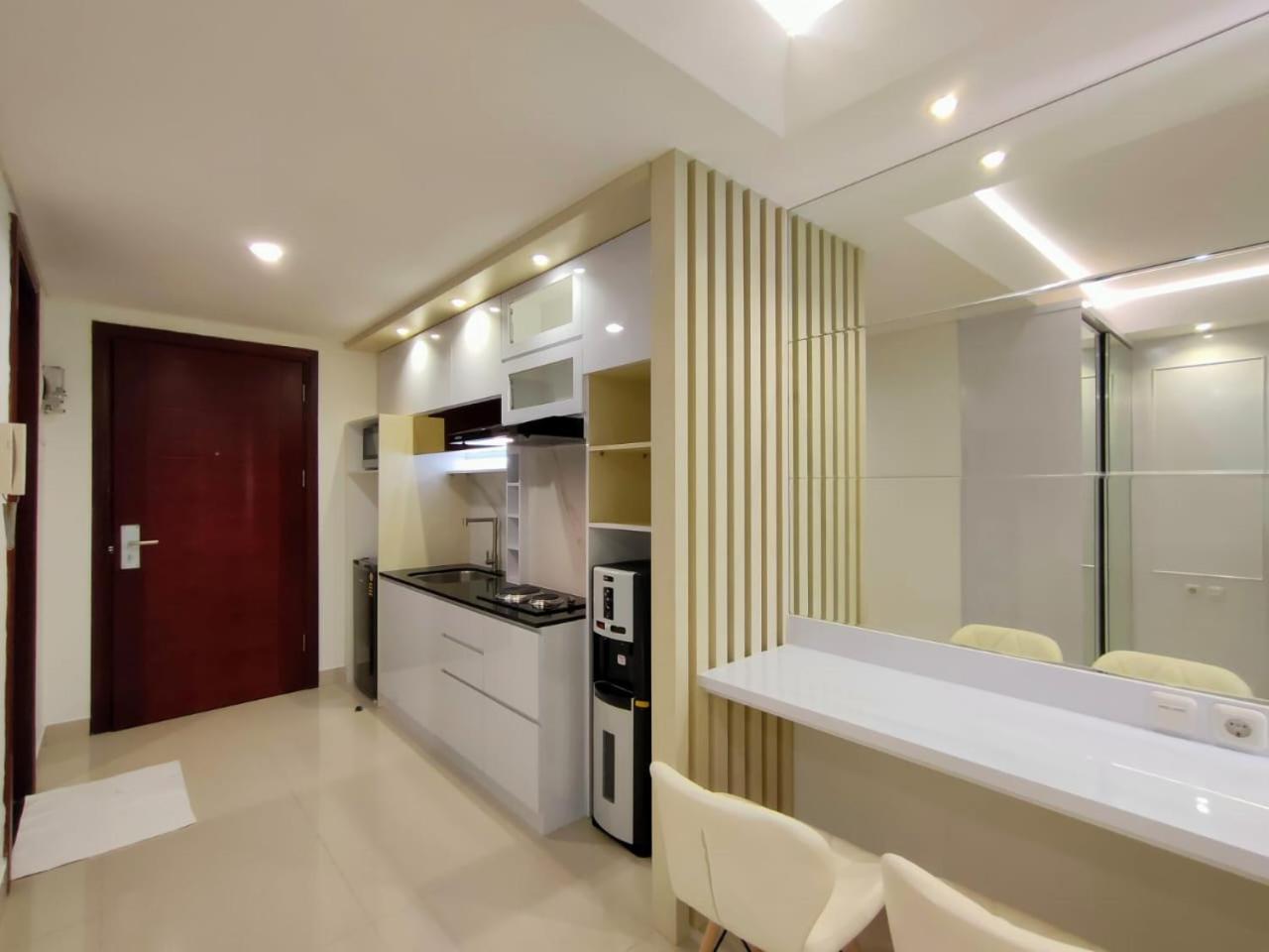 One-Bedroom Apartment - Photo 21