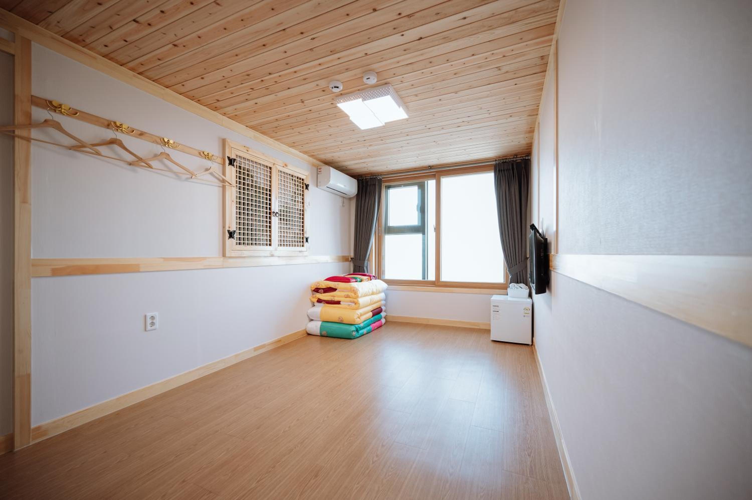 Family Suite with Balcony photo 1
