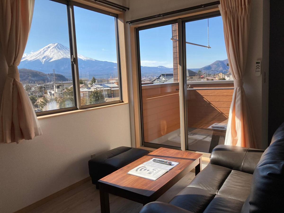 Two-Bedroom Villa - Photo 3