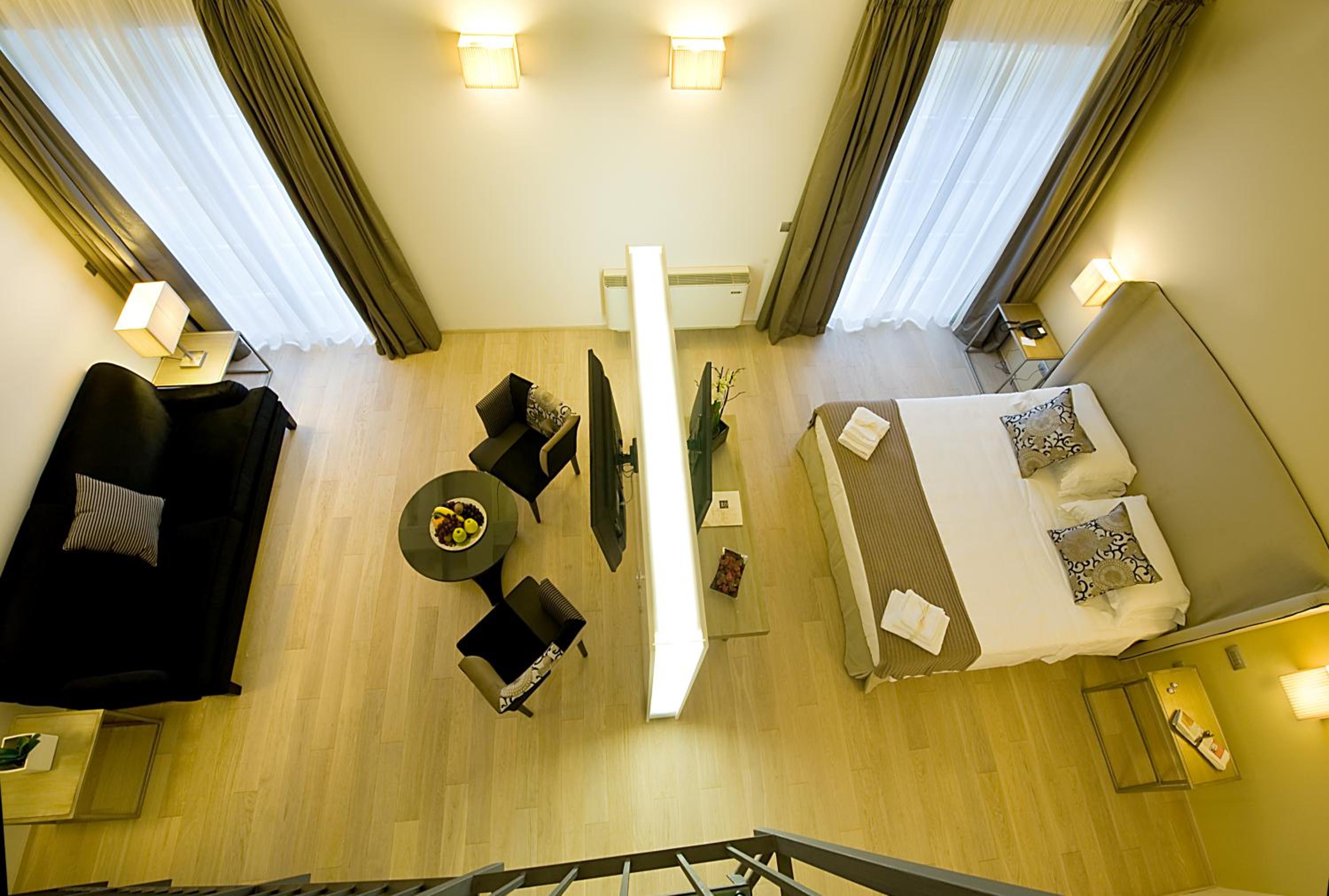 Junior Suite - Photo 1