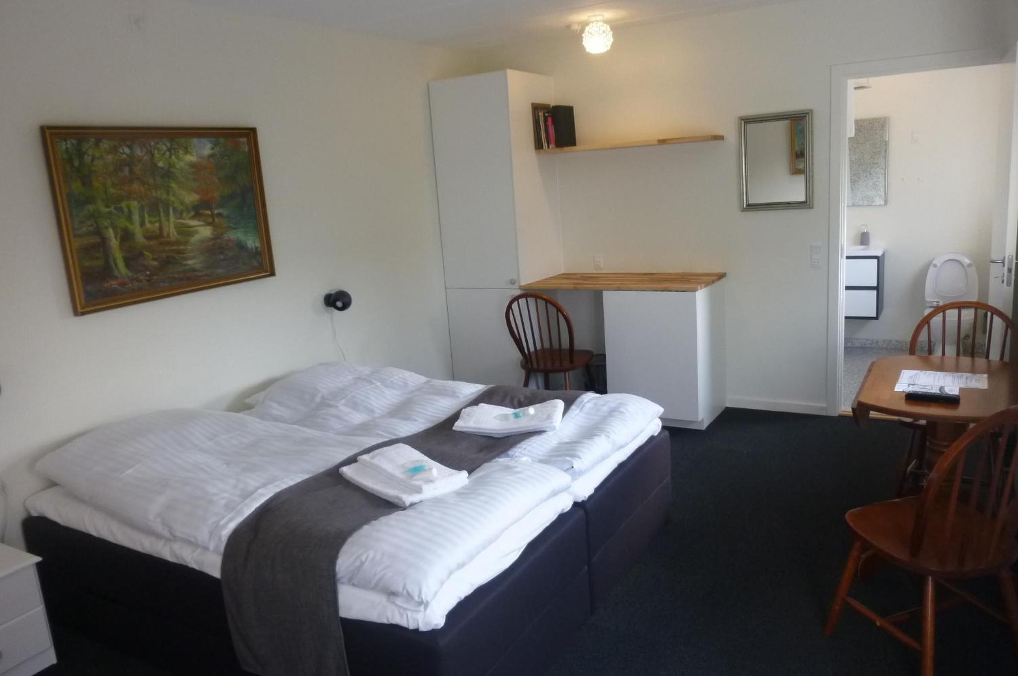 Double Room - Photo 3