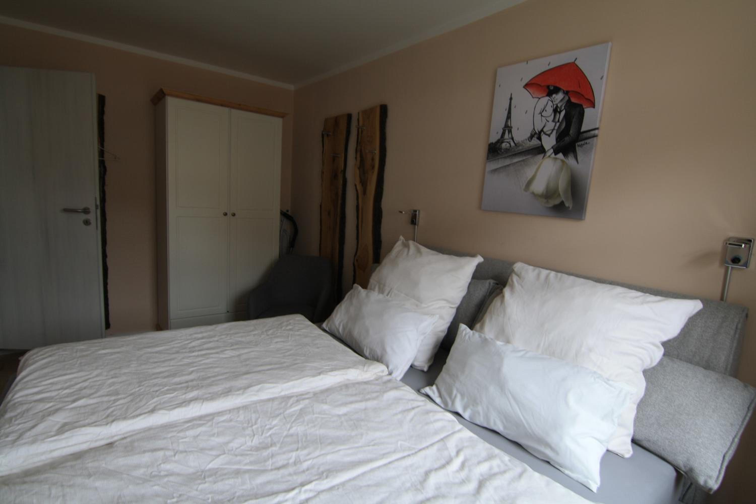 Two-Bedroom Apartment photo 3