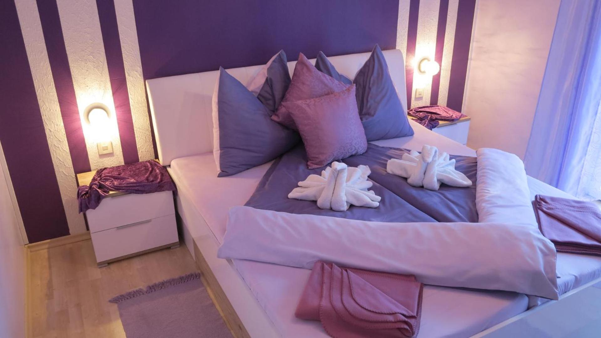 Double Room with Terrace - Photo 13
