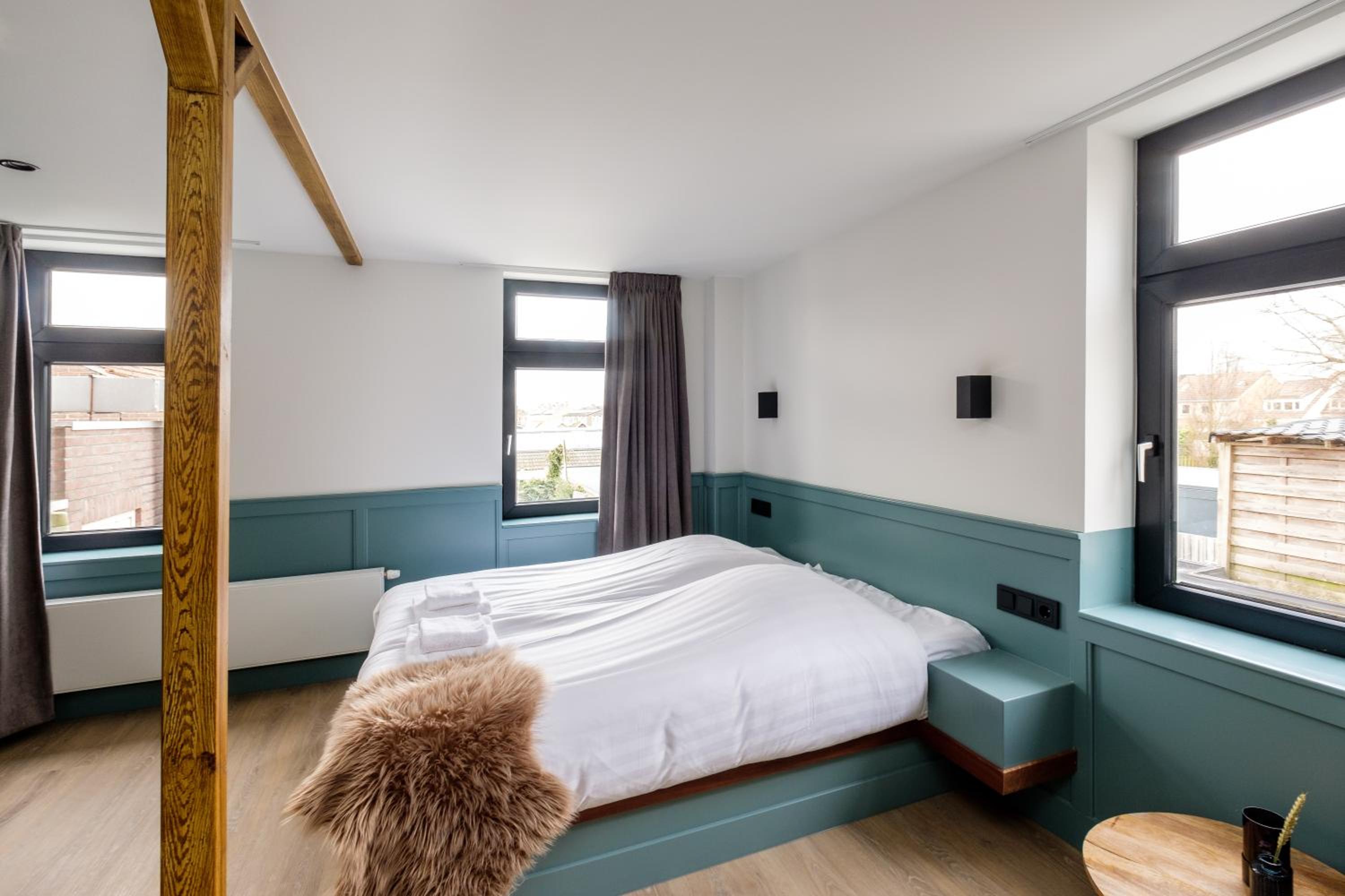 Deluxe Double Room with Shower - Photo 1