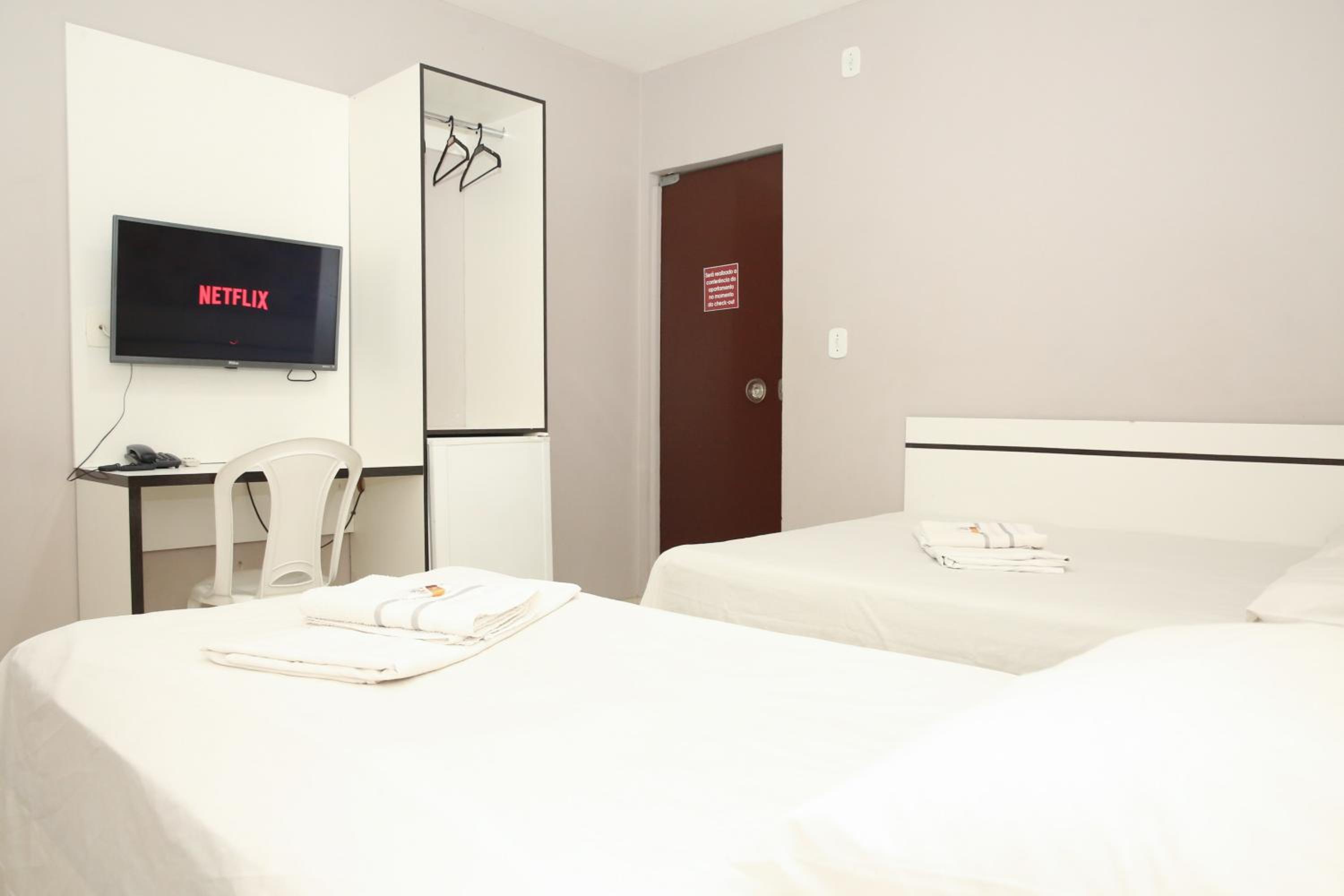 Triple Room - Photo 8