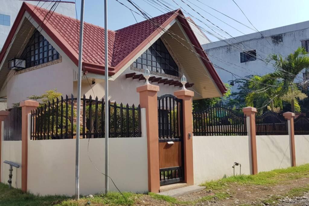 Three-Bedroom House - Photo 18