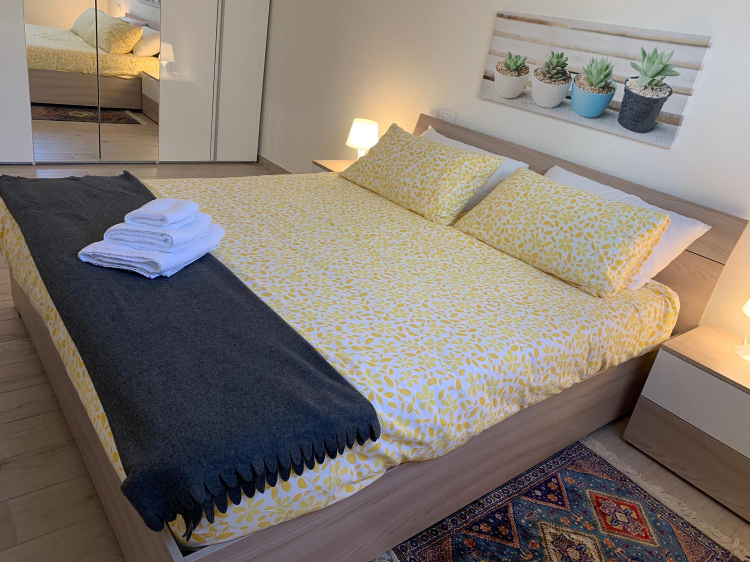 Large Double or Twin Room - Photo 13