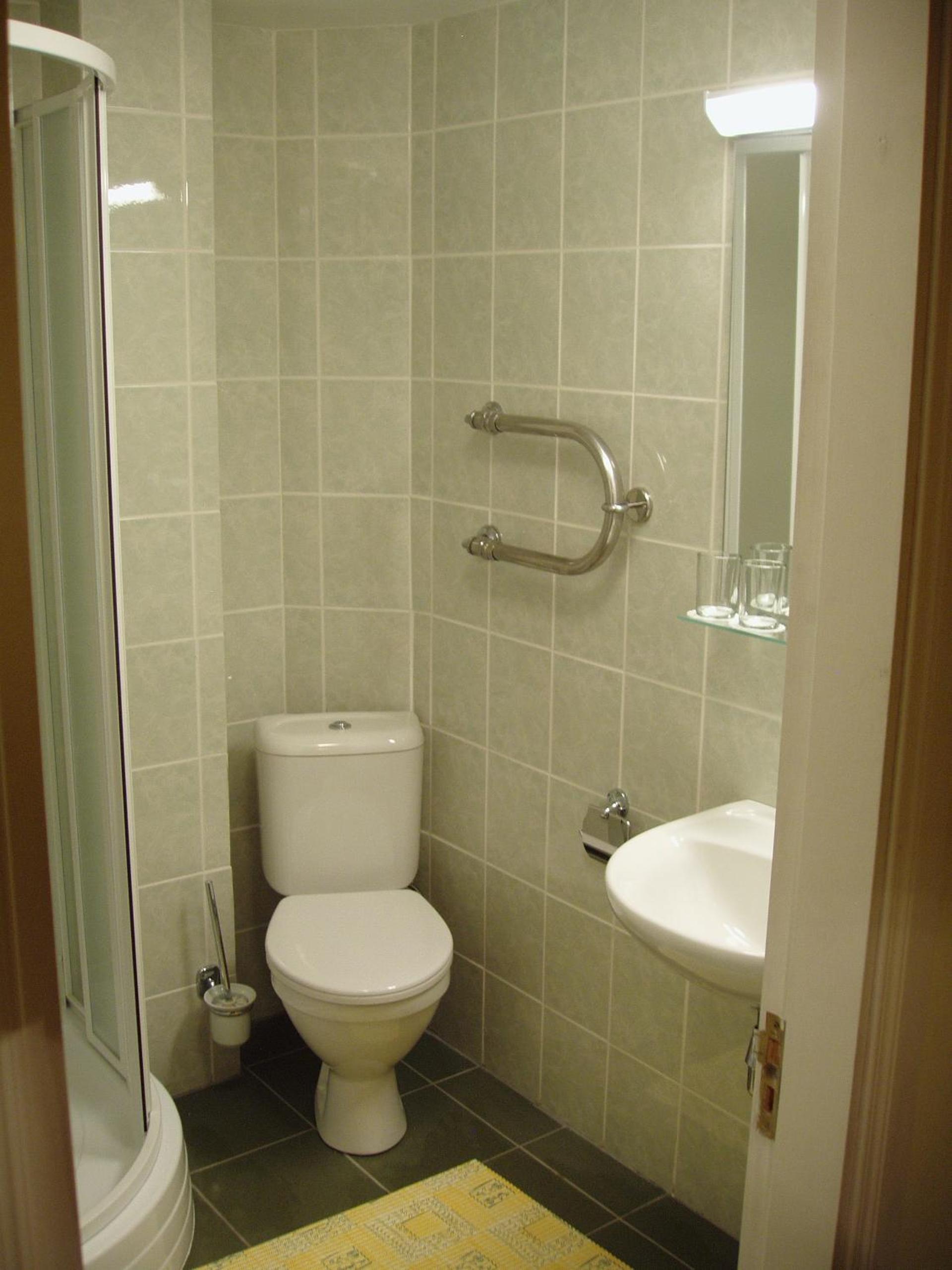 Standard Double or Twin Room photo 3