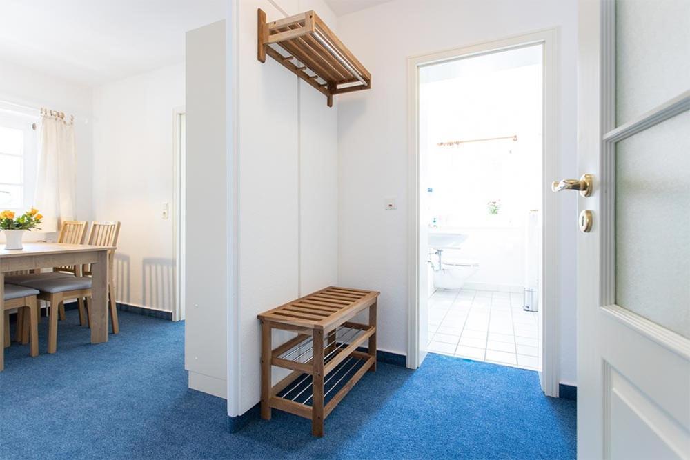 Apartment with Terrace - Photo 8