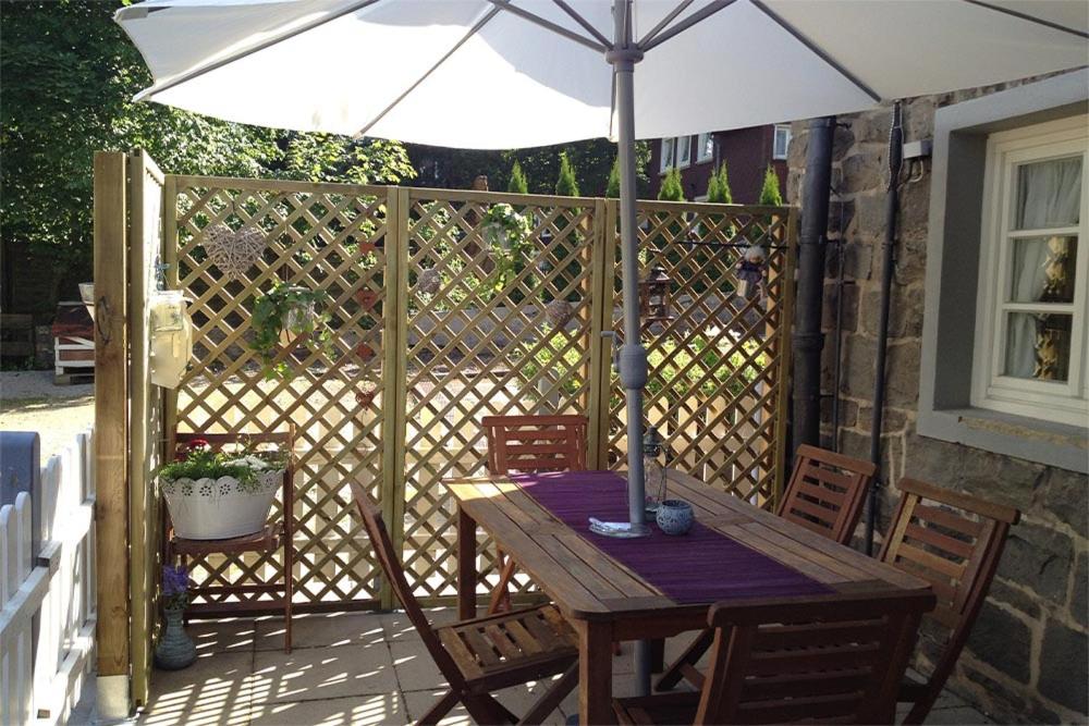 Apartment with Terrace - Photo 4