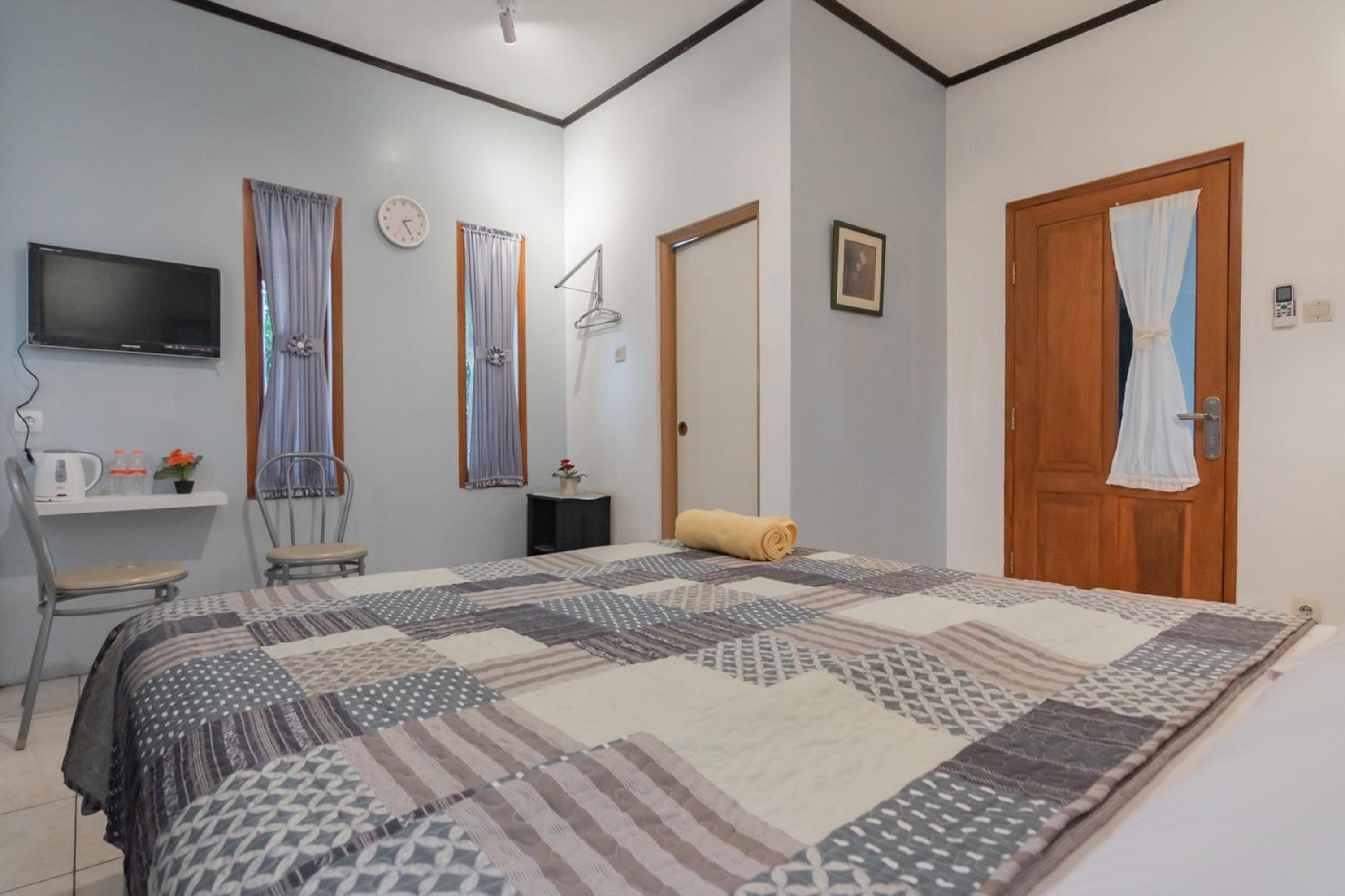 Standard Double Room - Photo 3