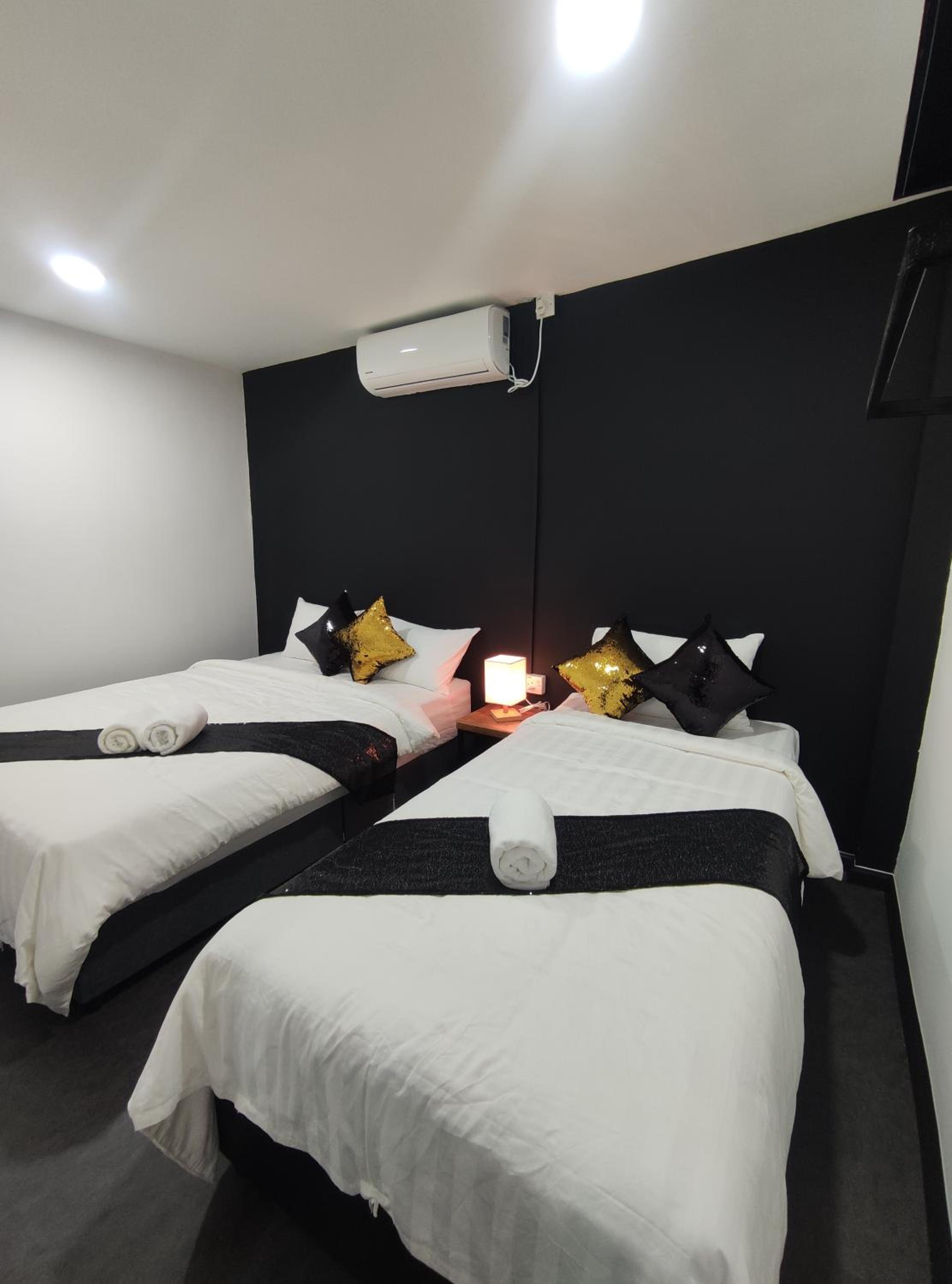 Executive Suite photo 2